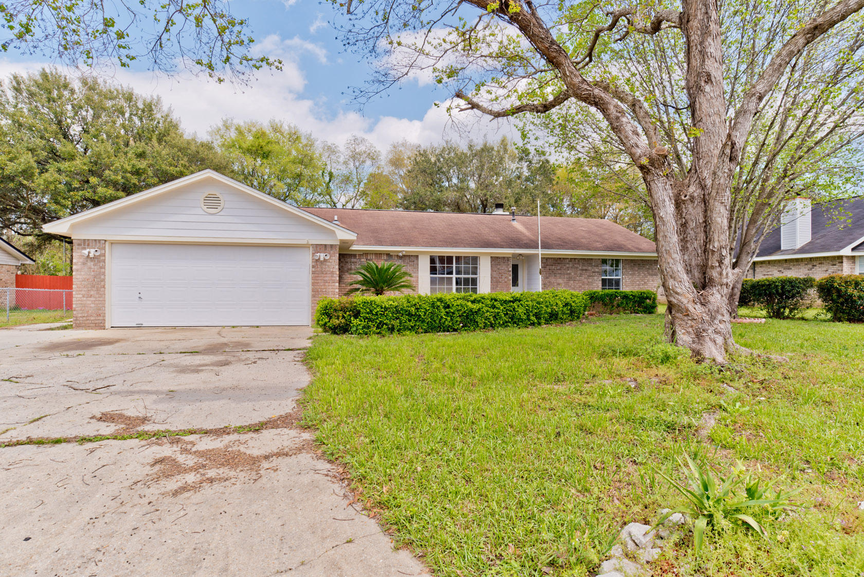 GRENETREE UNIT 8 - Residential