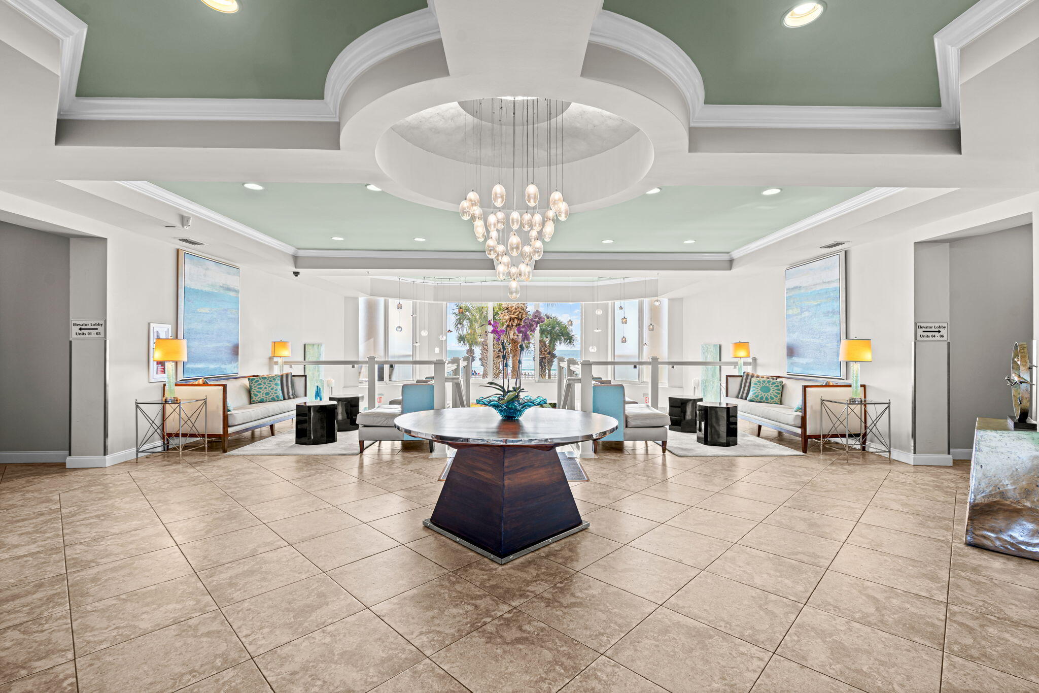 SILVER BEACH TOWERS - Residential