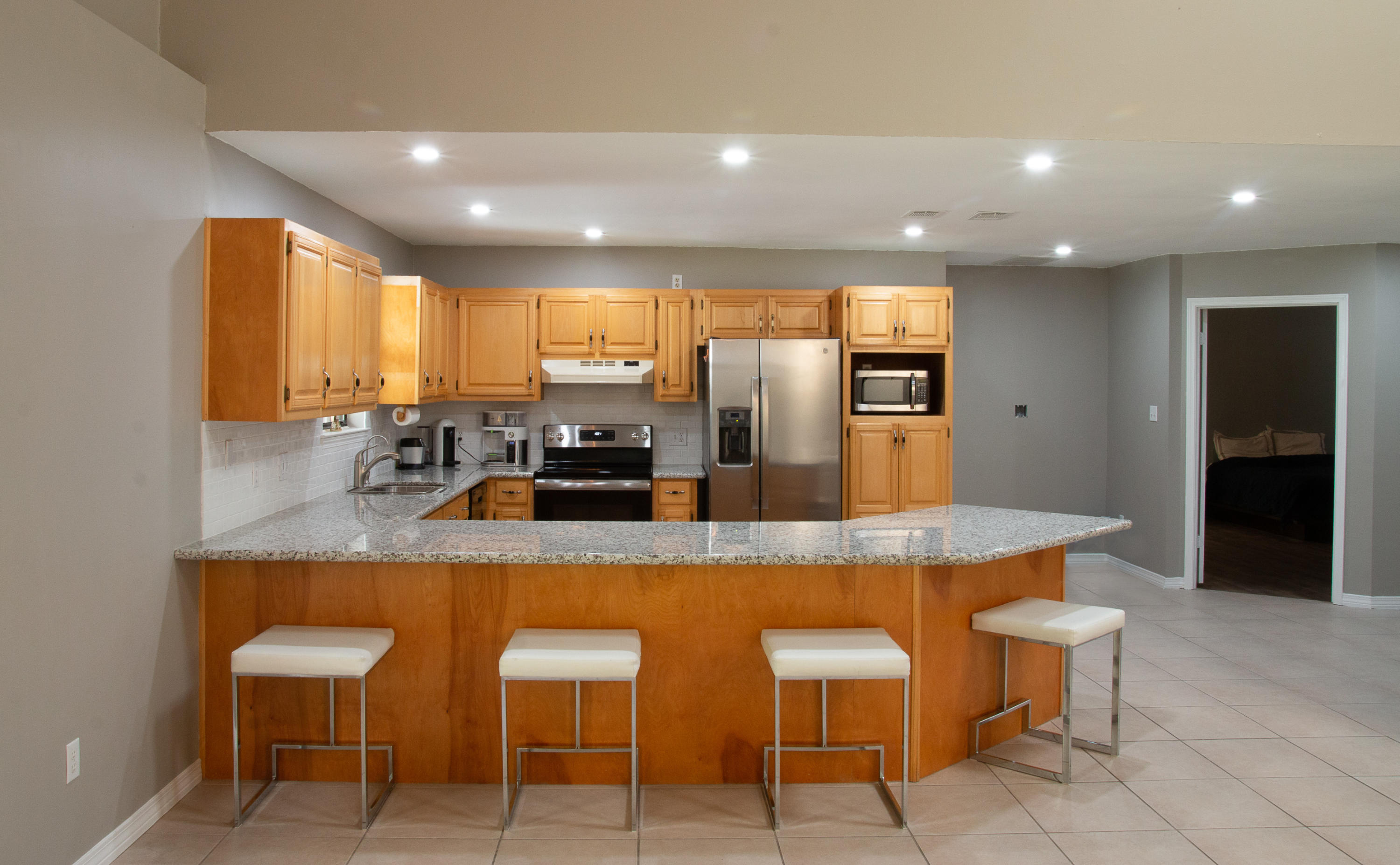 CASTELAR - Residential