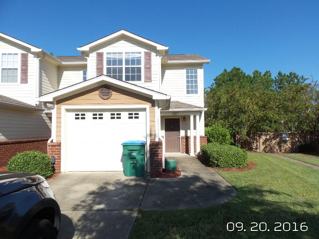 EAGLES LANDING S/D - Residential Lease