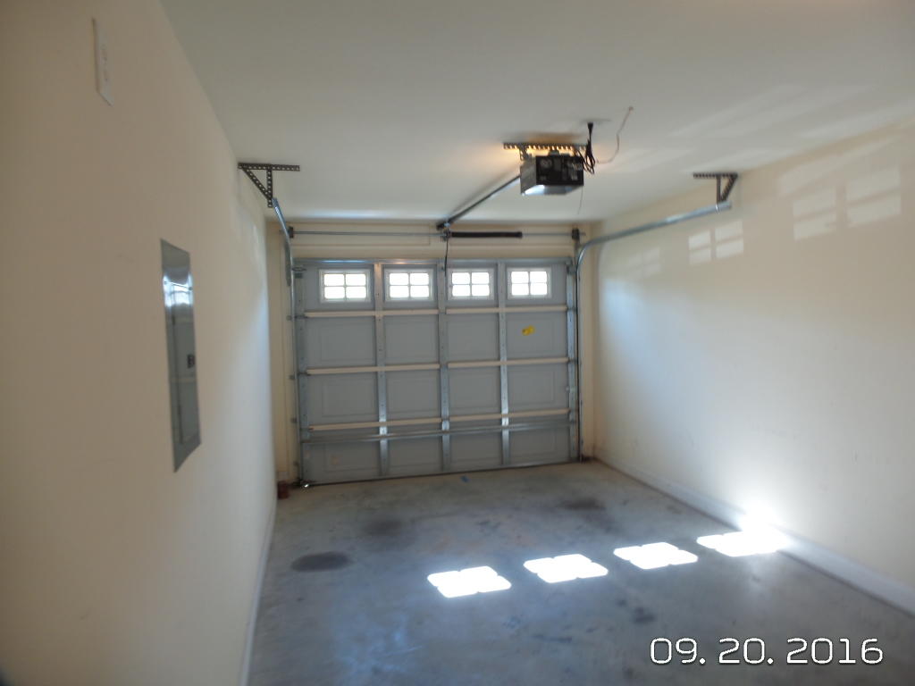 EAGLES LANDING S/D - Residential Lease