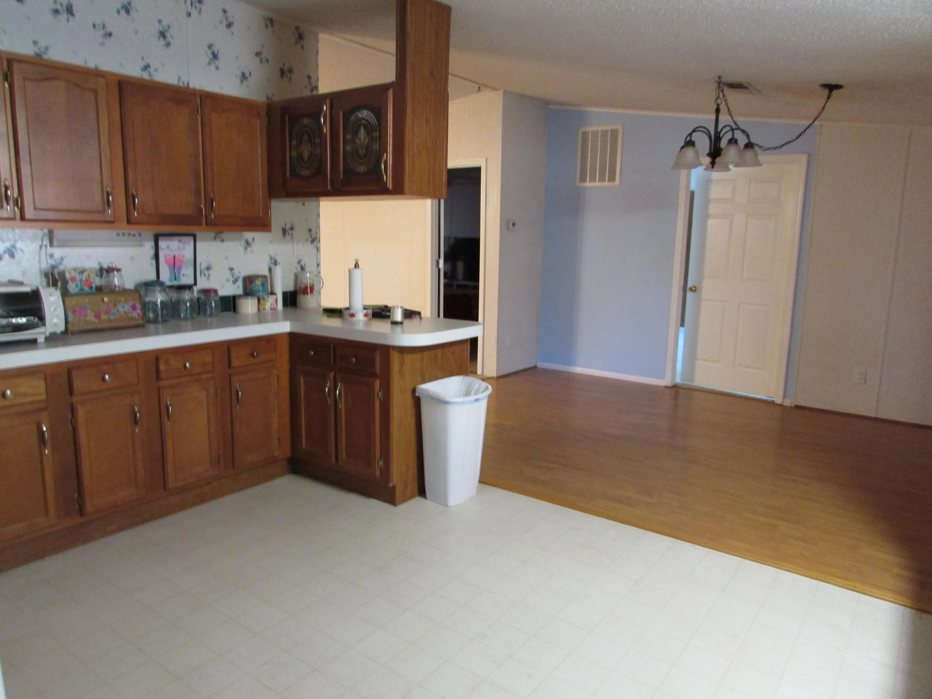 Defuniak Springs, Florida 32433, United States, 4 Bedrooms Bedrooms, ,3 BathroomsBathrooms,Residential,Active,38299