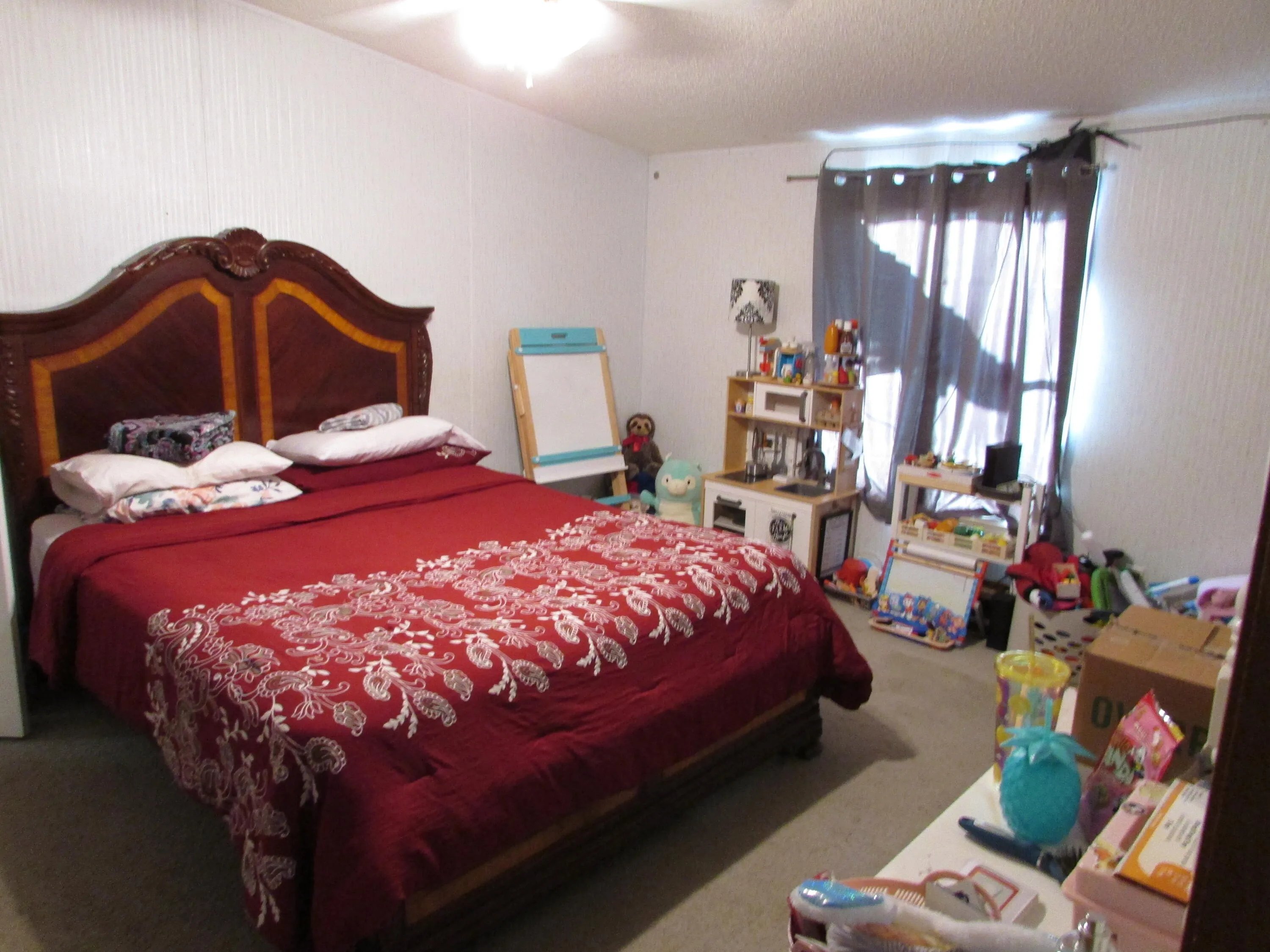 Defuniak Springs, Florida 32433, United States, 4 Bedrooms Bedrooms, ,3 BathroomsBathrooms,Residential,Active,38299