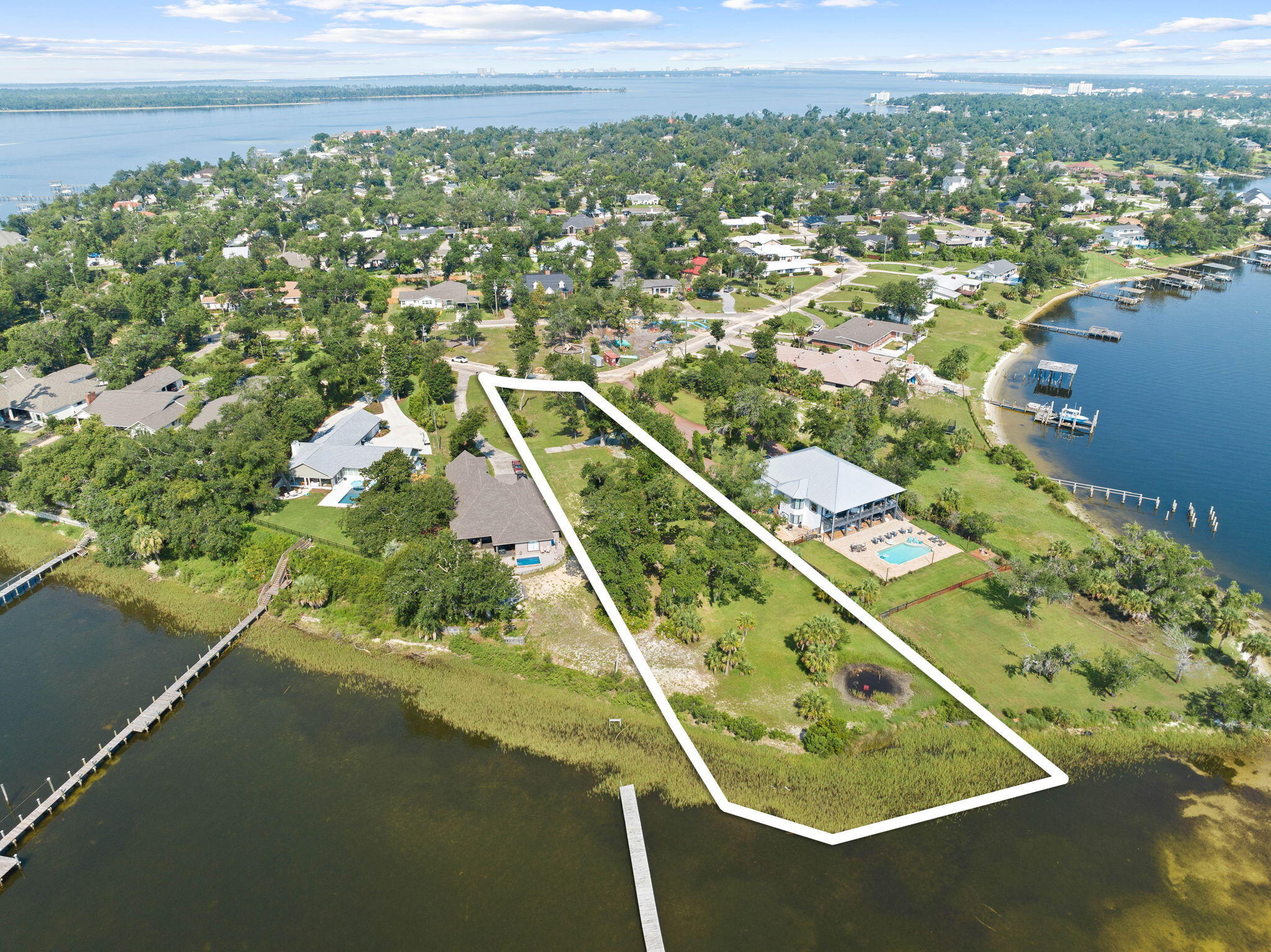 COVE PARK ADDN - Land