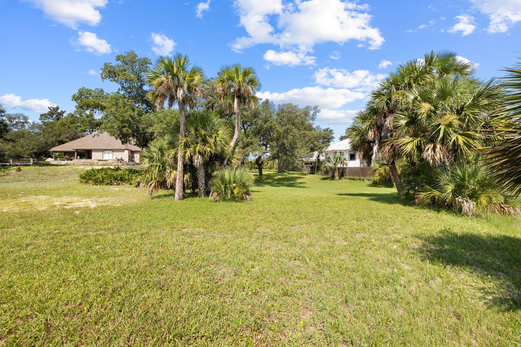 COVE PARK ADDN - Land