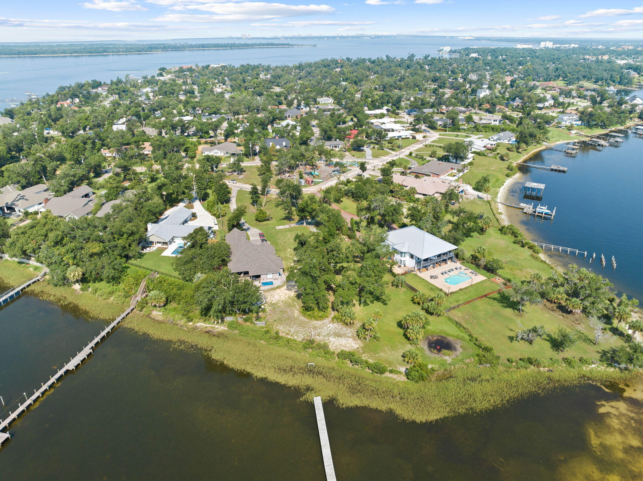 COVE PARK ADDN - Land