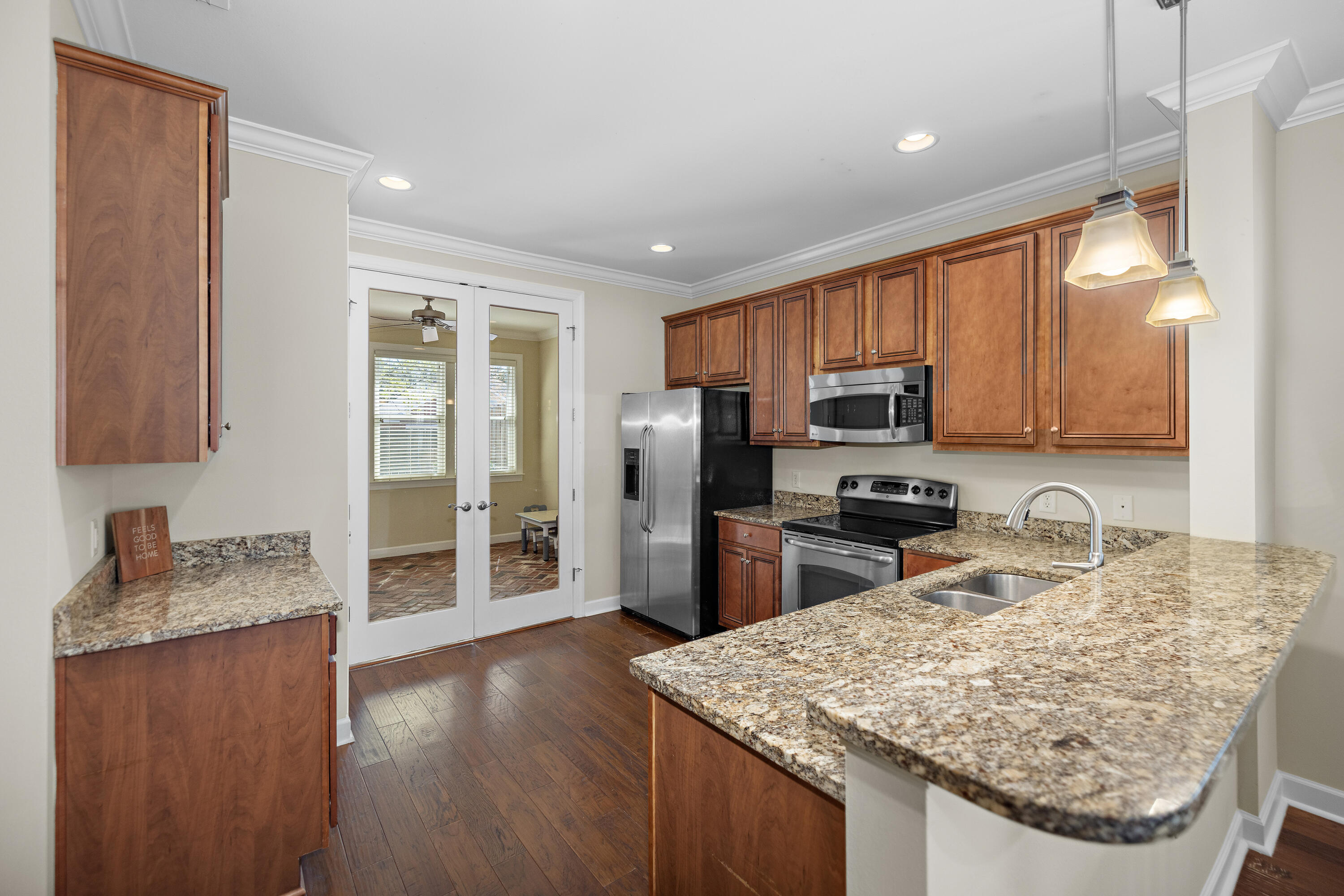 MARINA LANDING - Residential