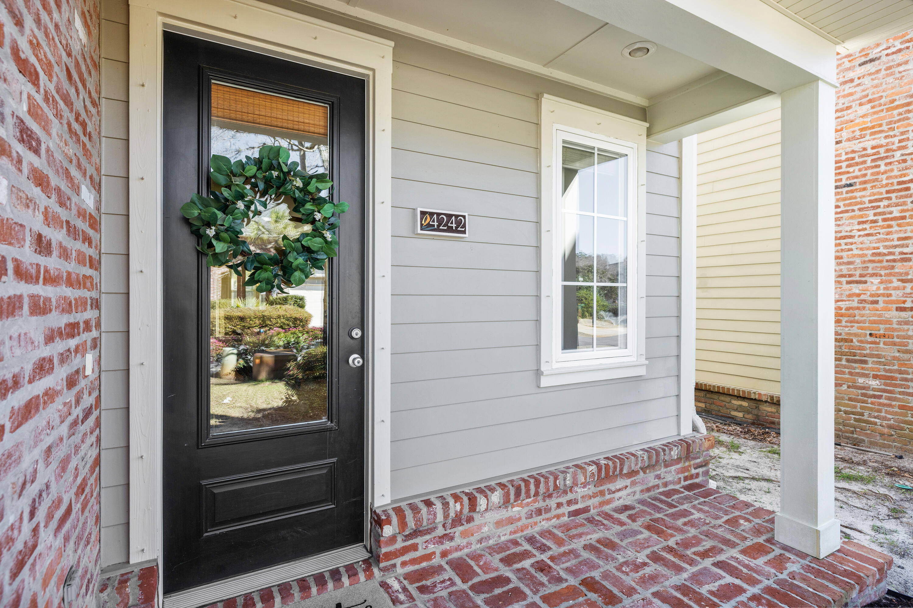 MARINA LANDING - Residential