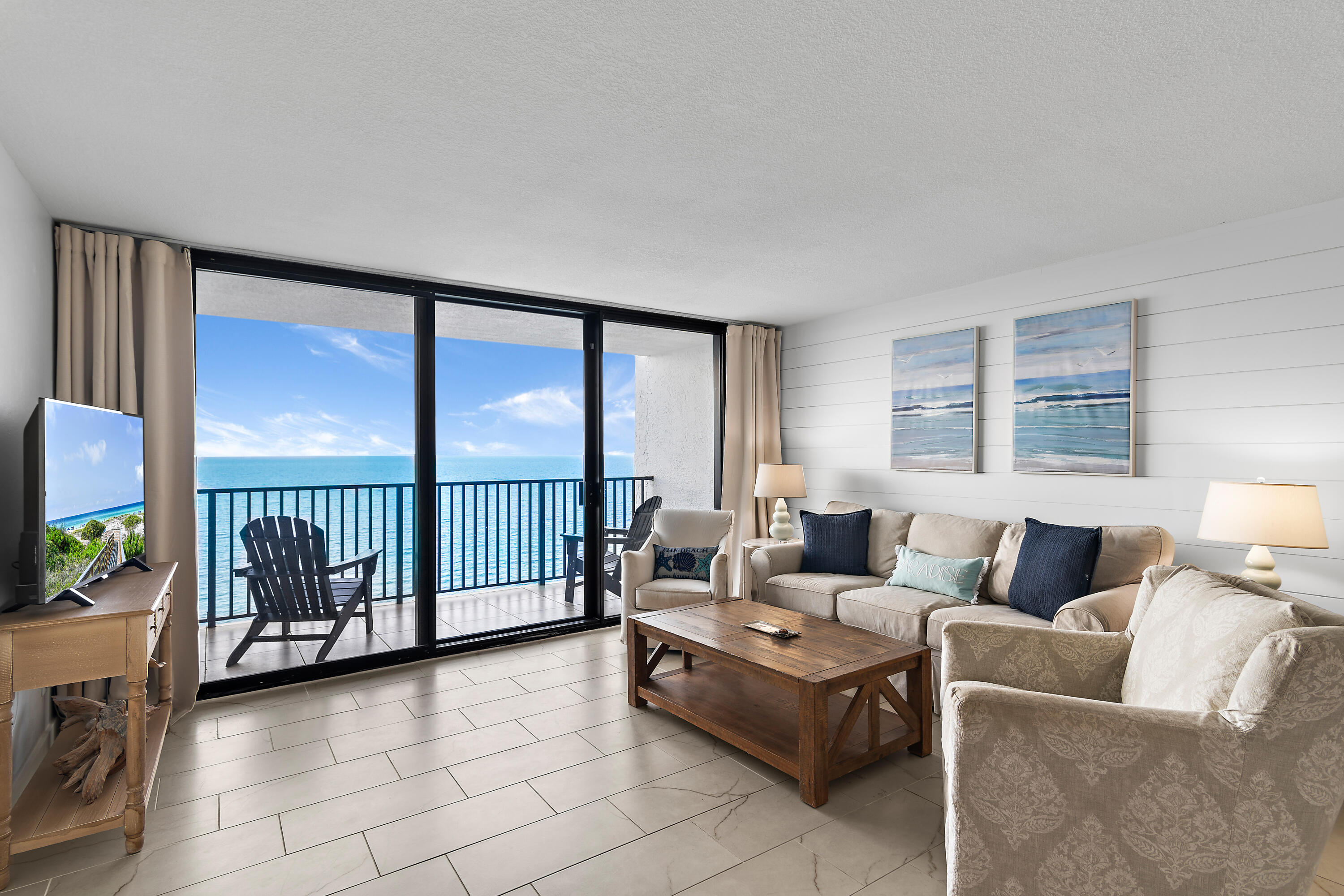 ONE SEAGROVE PLACE - Residential