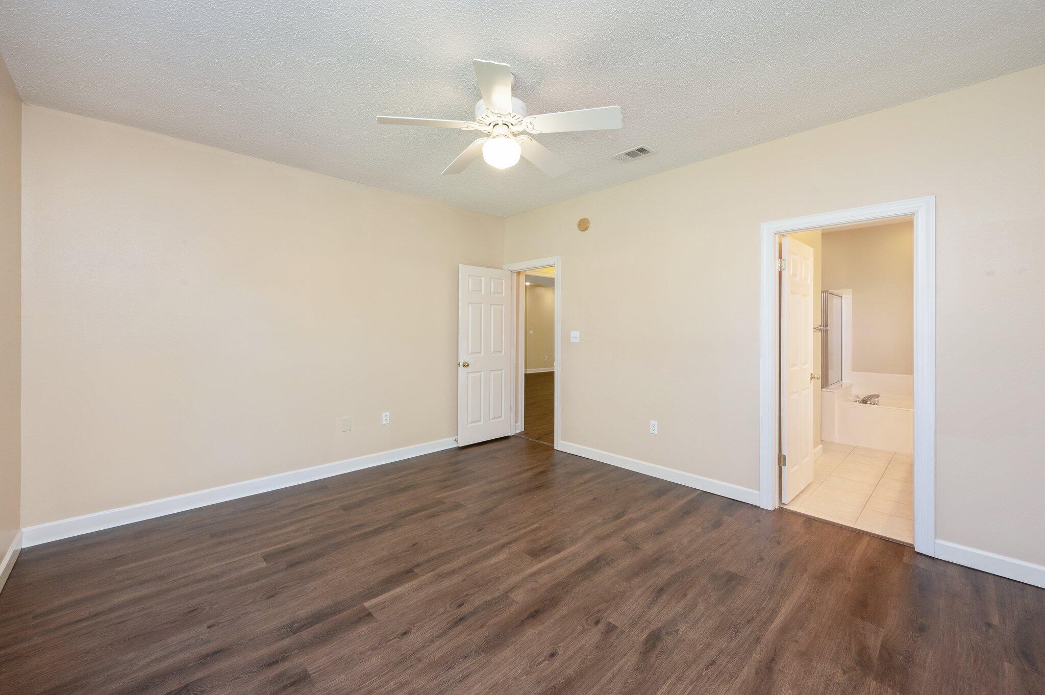 CROSSINGS AT BLUEWATER BAY - Residential Lease