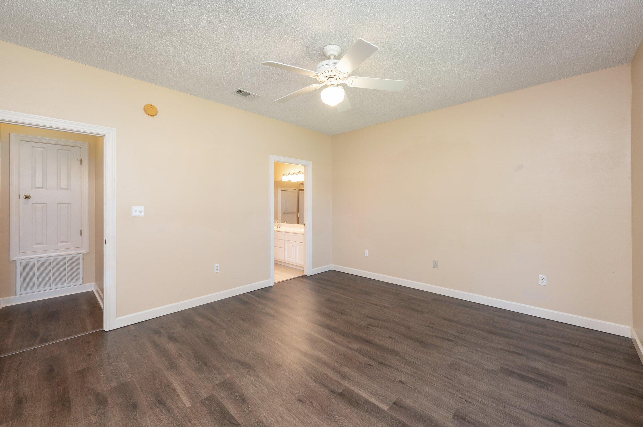 CROSSINGS AT BLUEWATER BAY - Residential Lease