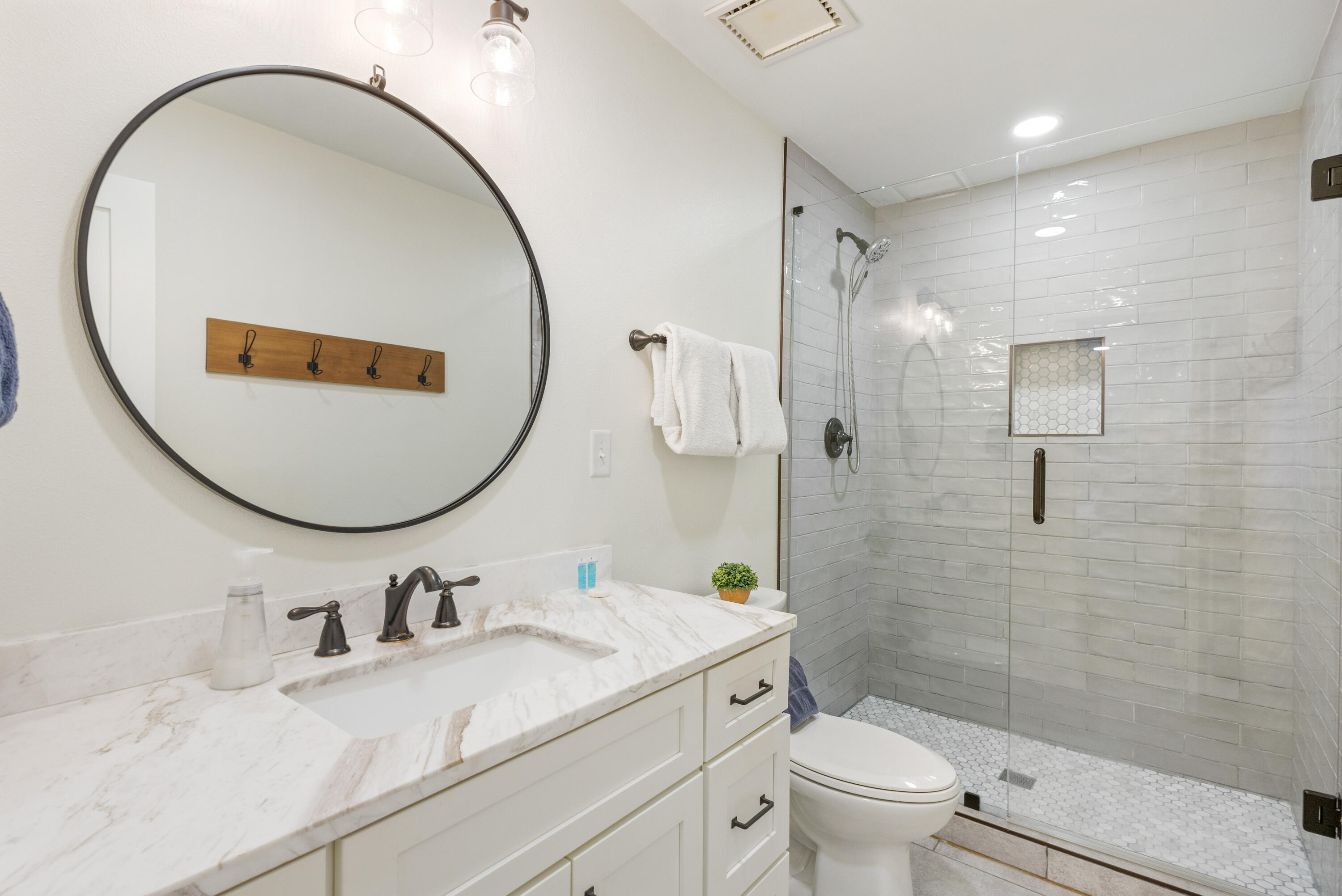 SANDPIPER VILLAGE CONDO - Residential