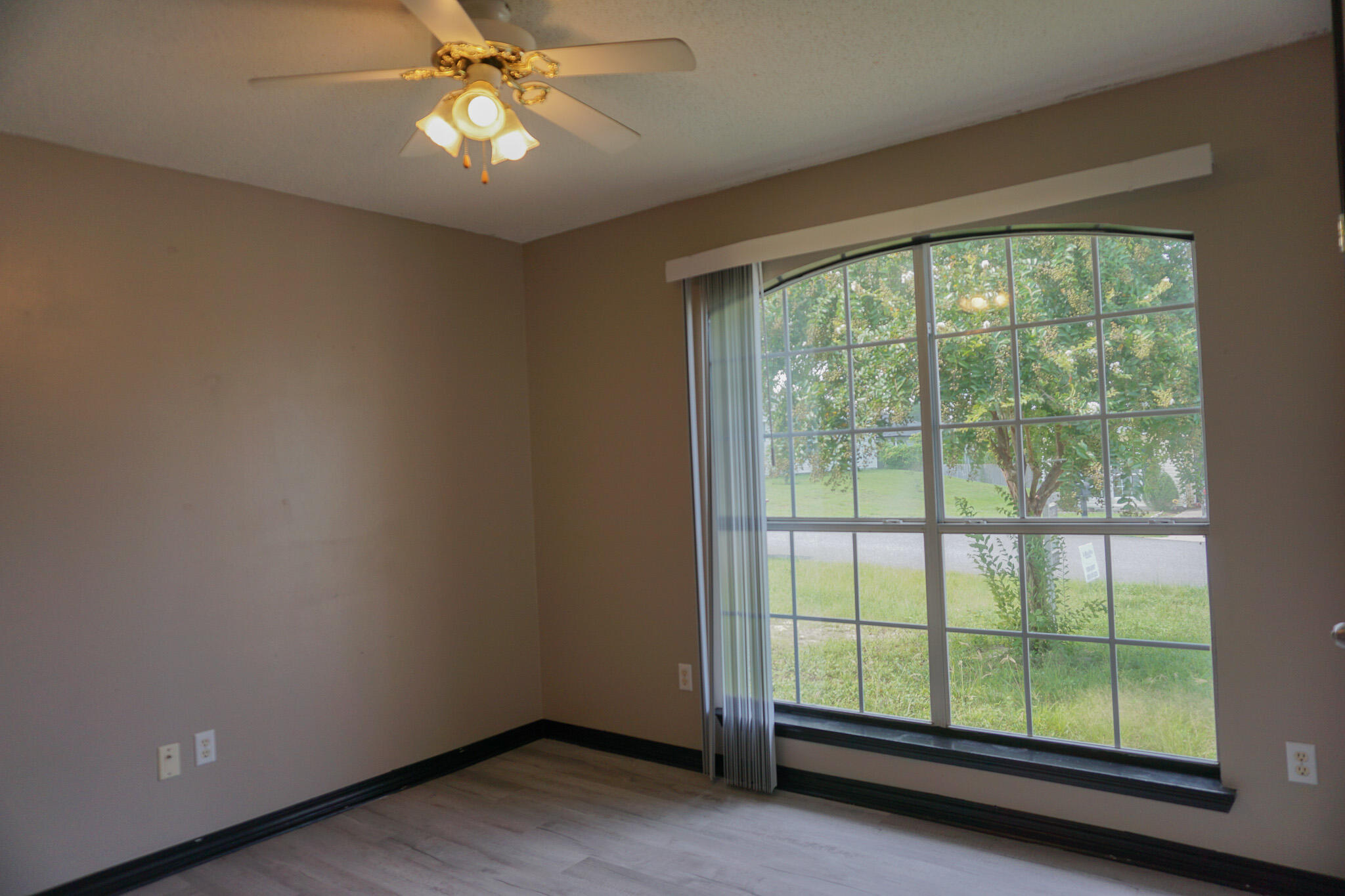 SOUTHWAY ESTATES - Residential Lease