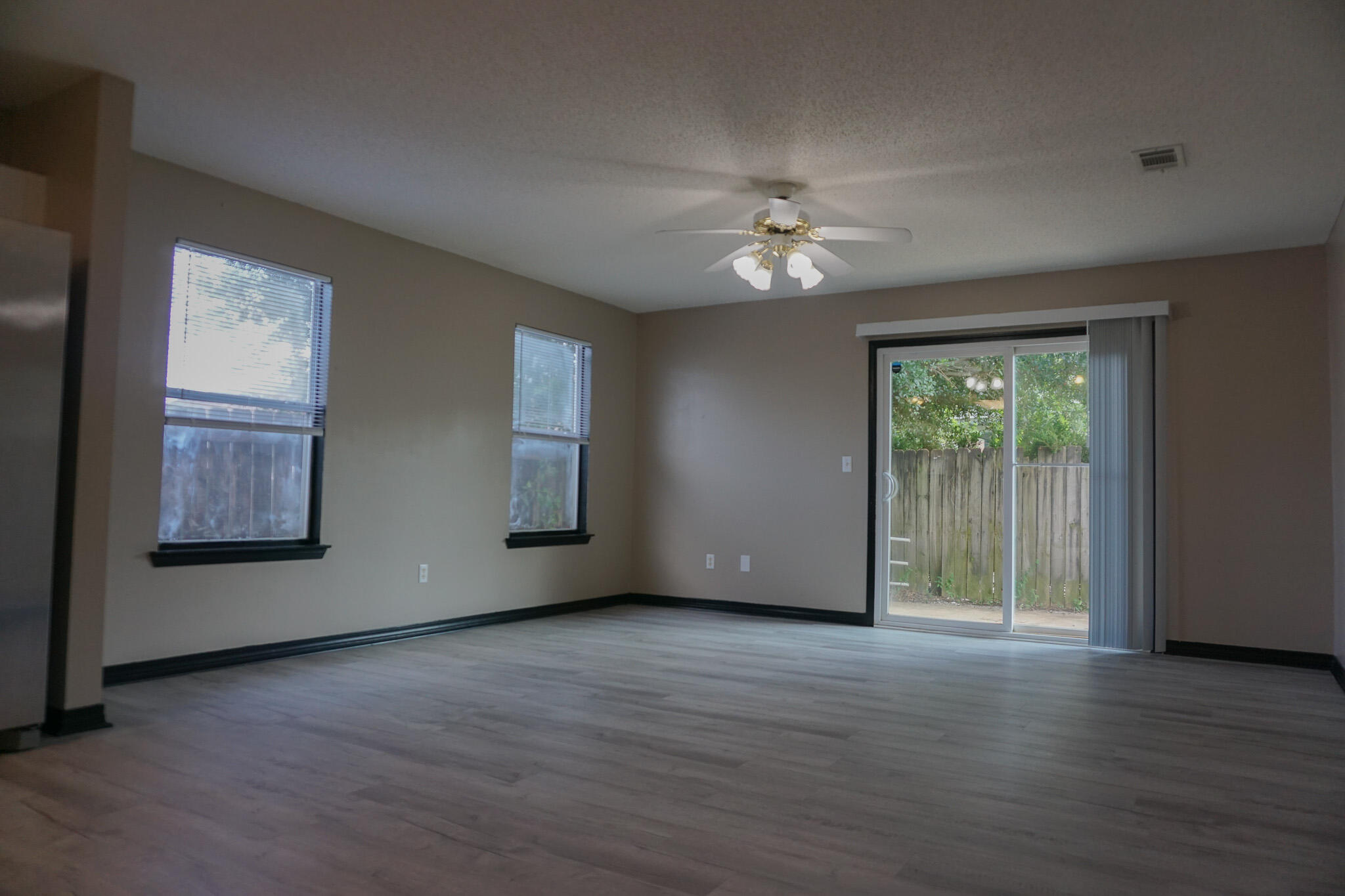 SOUTHWAY ESTATES - Residential Lease