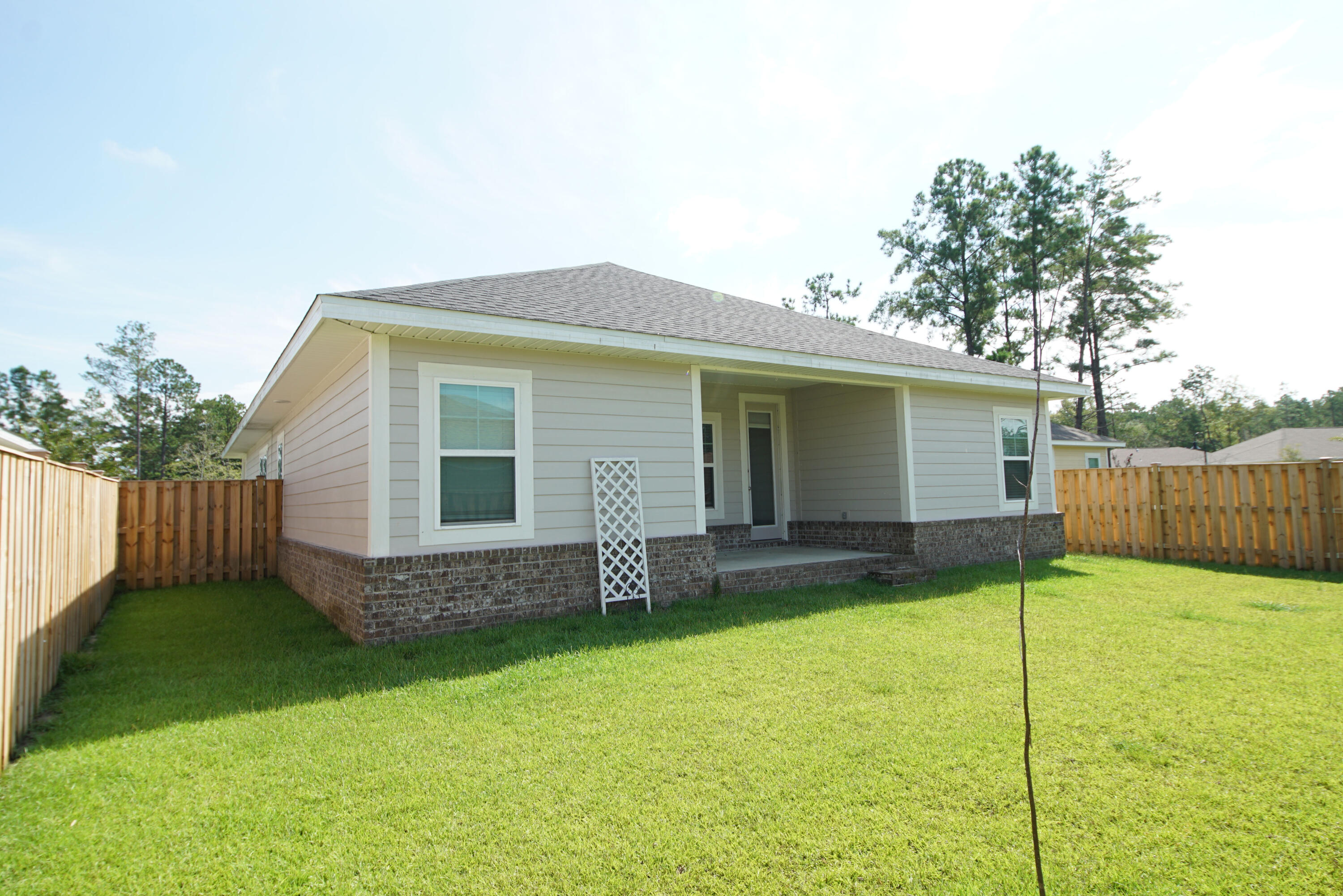 Lafayette Creek Landing - Residential Lease