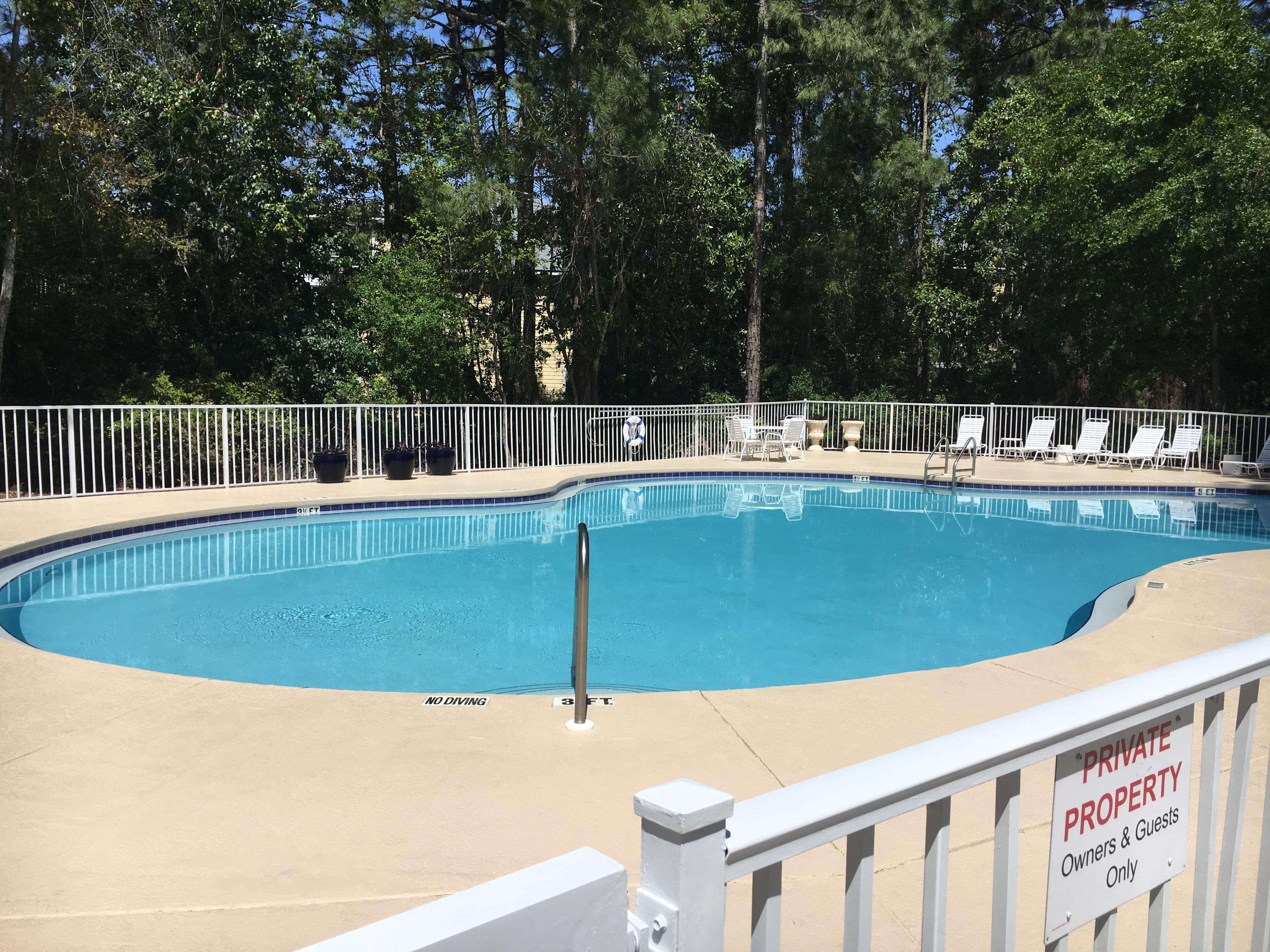 POINTE OF VIEW - Residential Lease