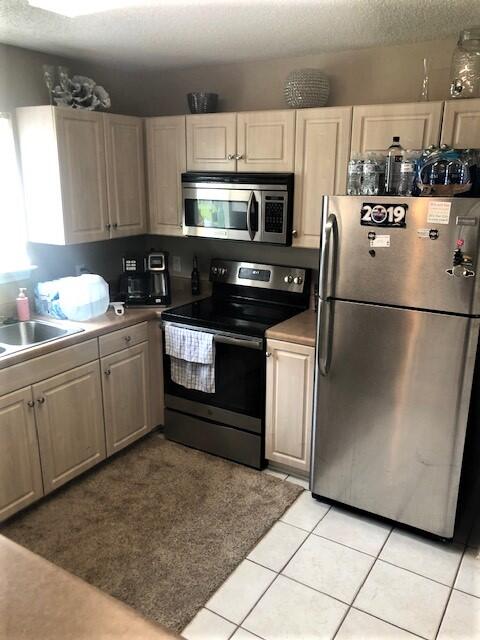 ENCHANTED ESTATES - Residential