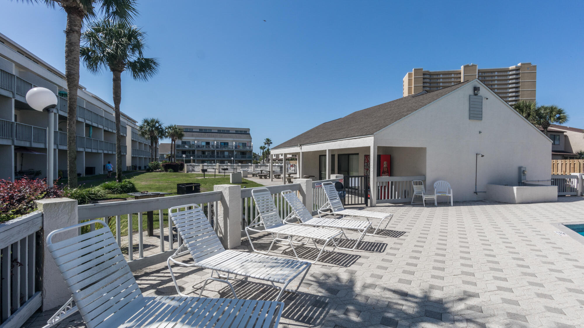 endless summer II - Residential
