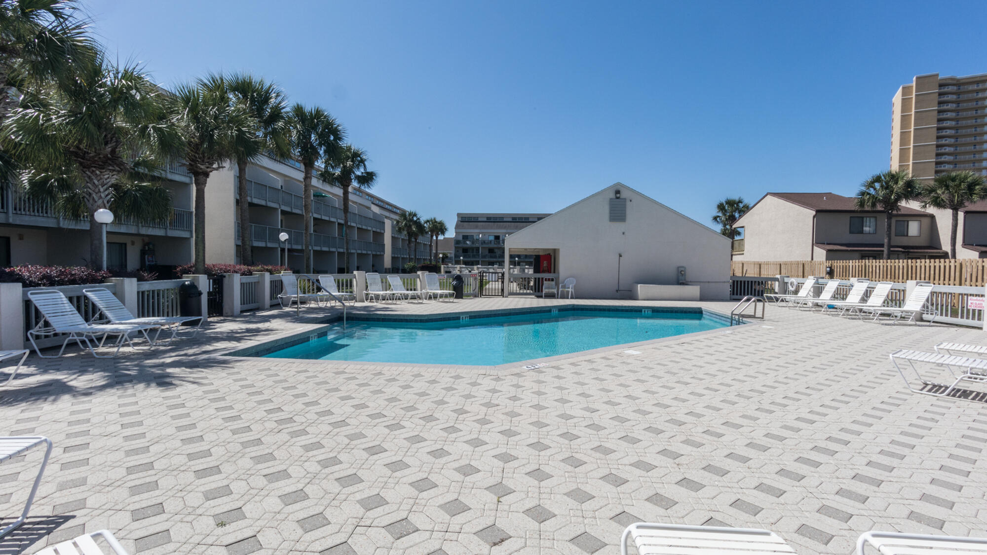 endless summer II - Residential