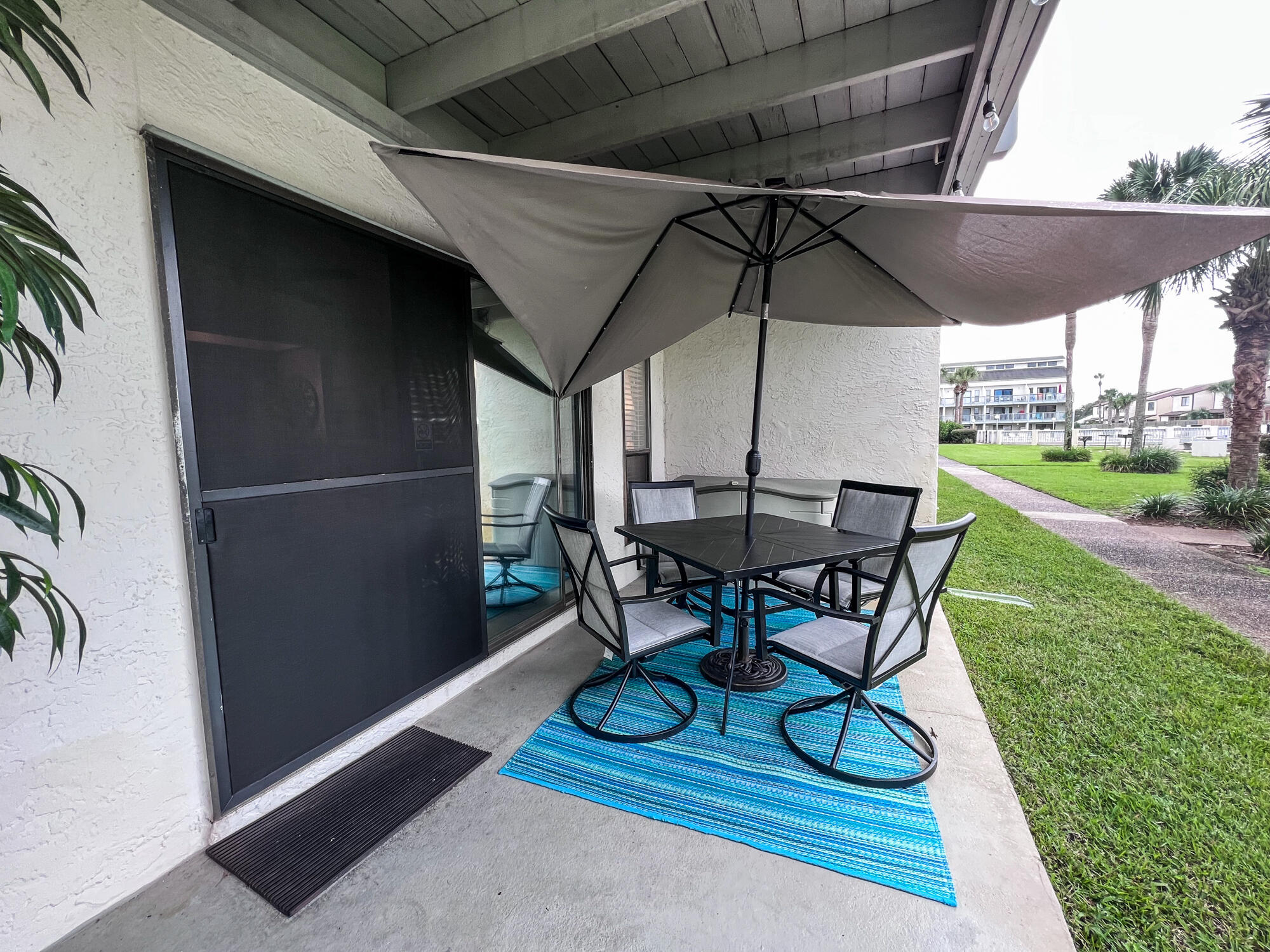 endless summer II - Residential