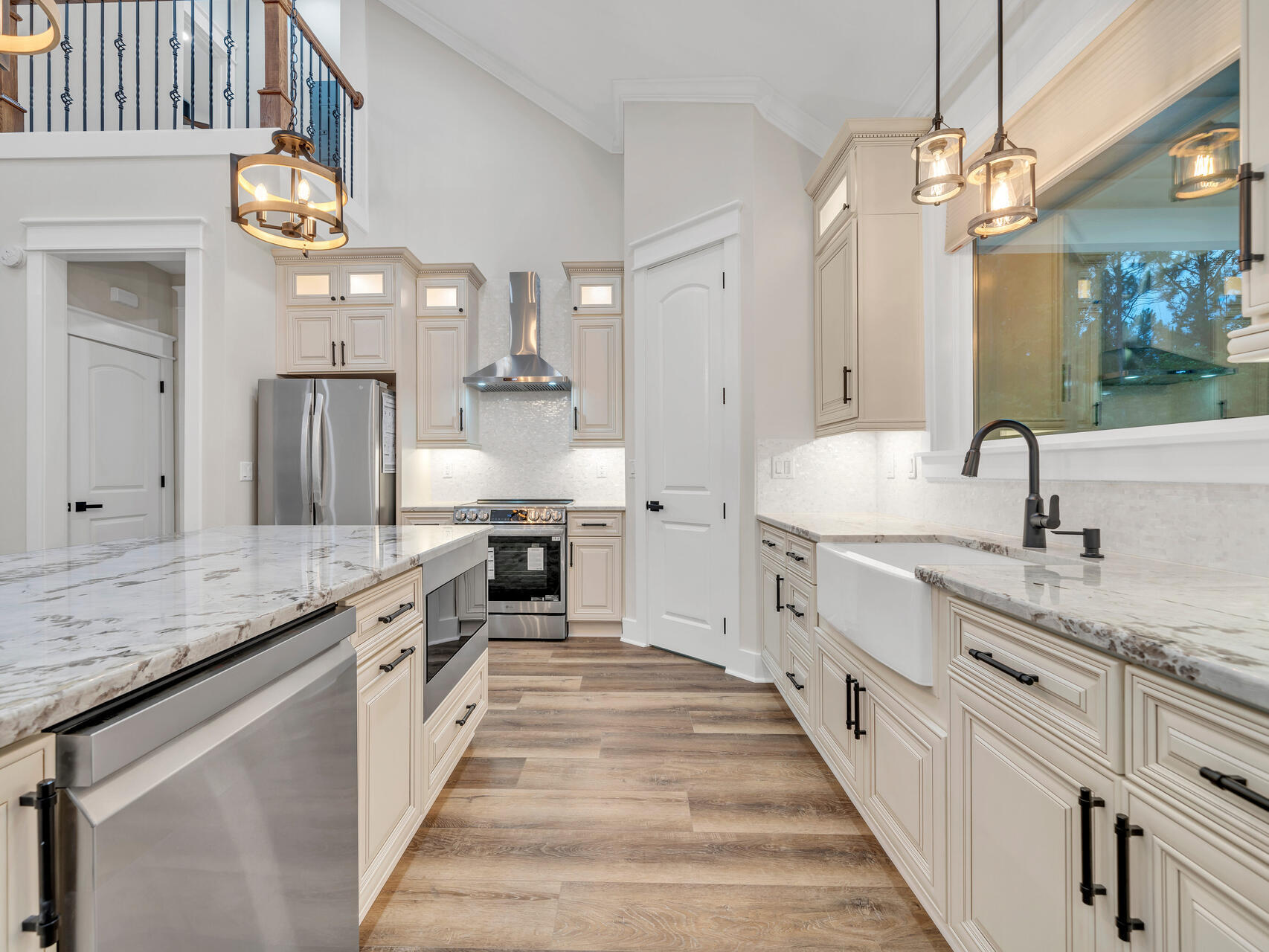 LOT 2 BLOCK 1 OF J.M. & E S/D - Residential