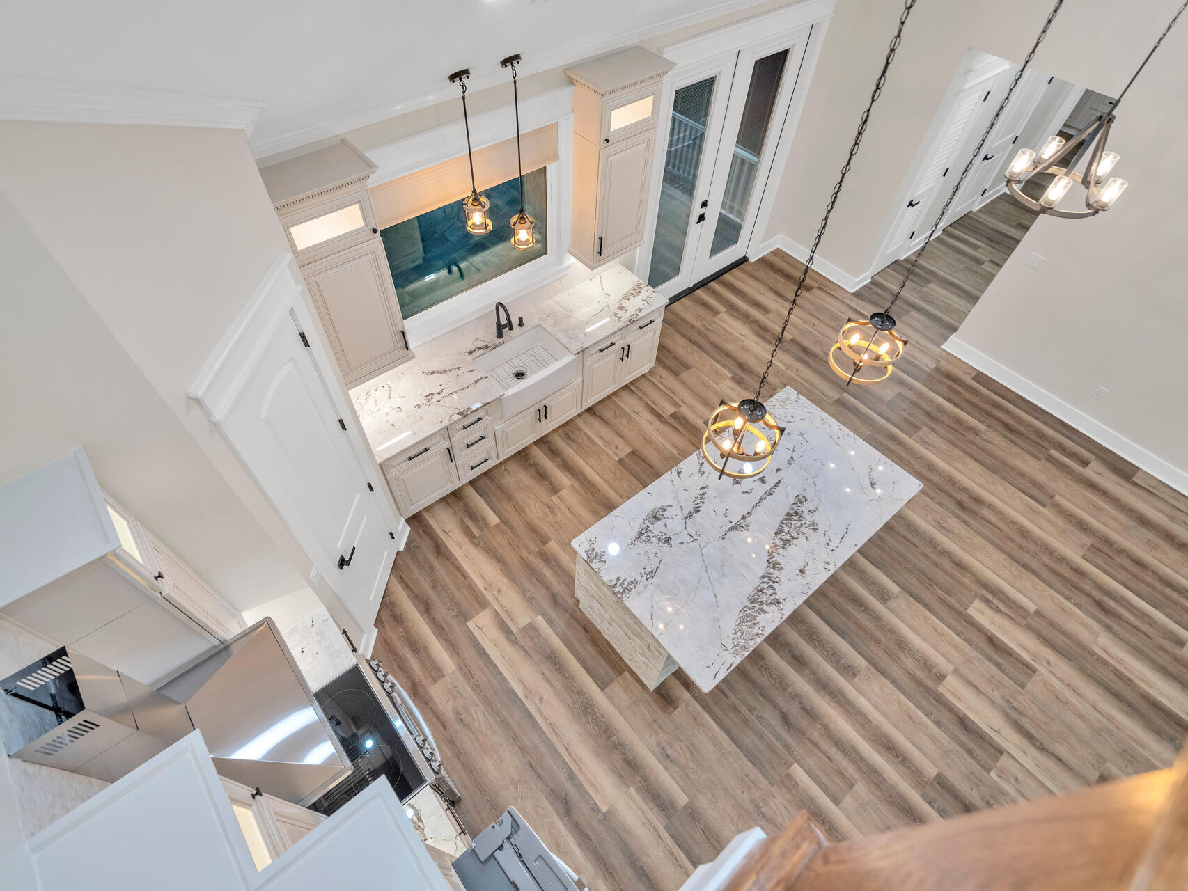 LOT 2 BLOCK 1 OF J.M. & E S/D - Residential