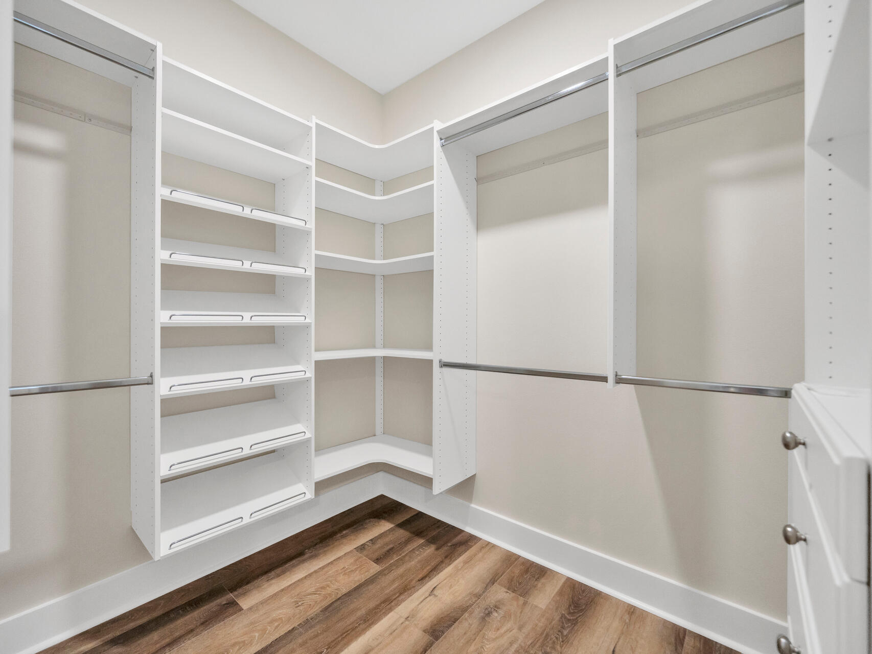 LOT 2 BLOCK 1 OF J.M. & E S/D - Residential