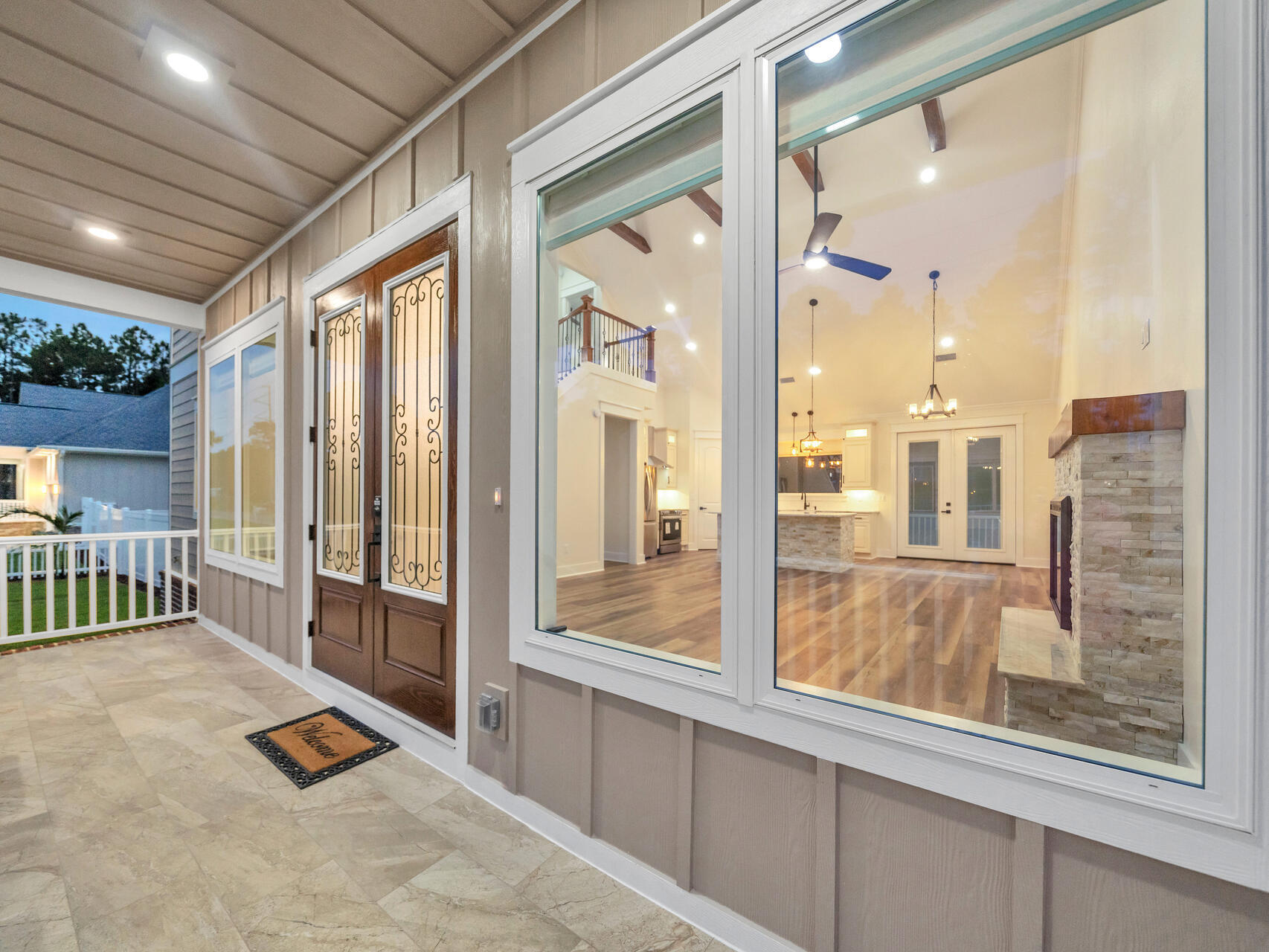 LOT 2 BLOCK 1 OF J.M. & E S/D - Residential