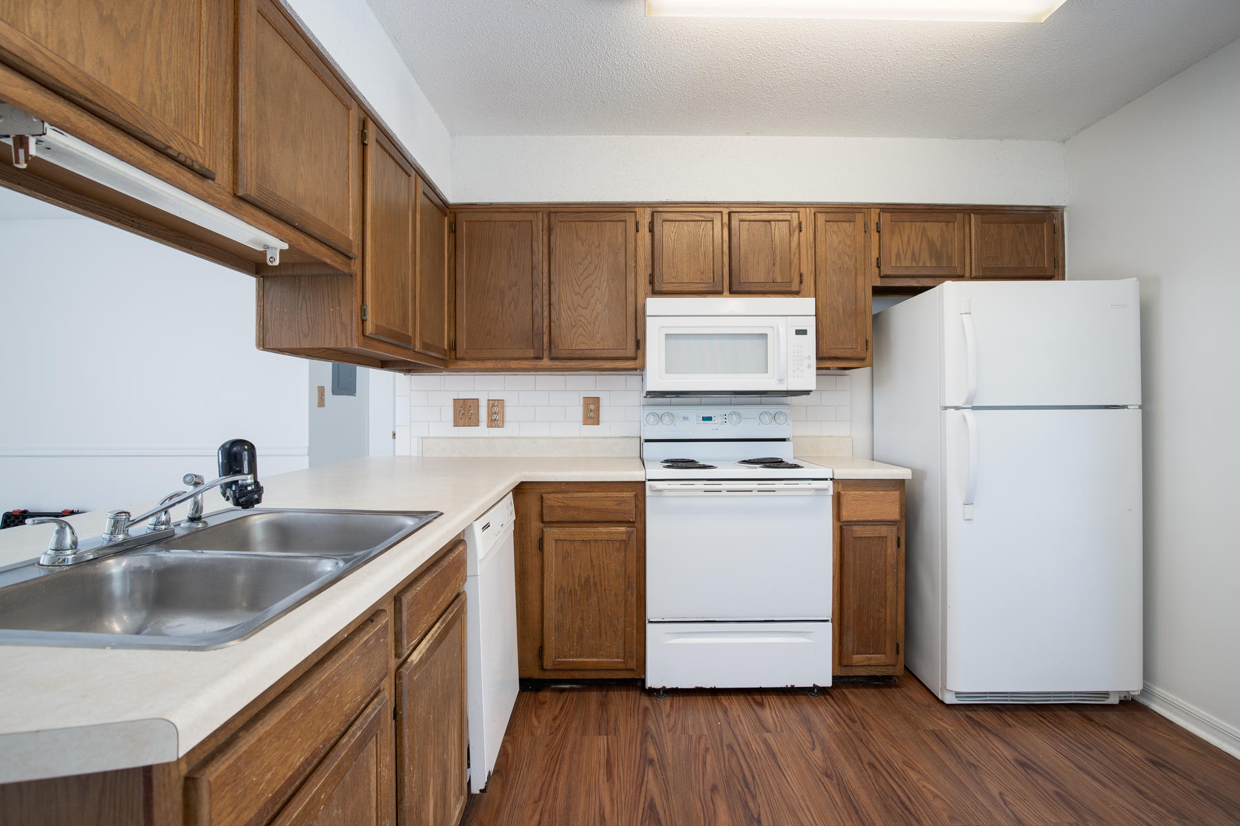 PINE MEADOWS 1ST ADDN - Residential