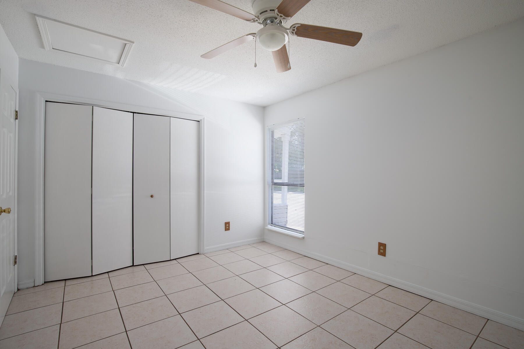 PINE MEADOWS 1ST ADDN - Residential