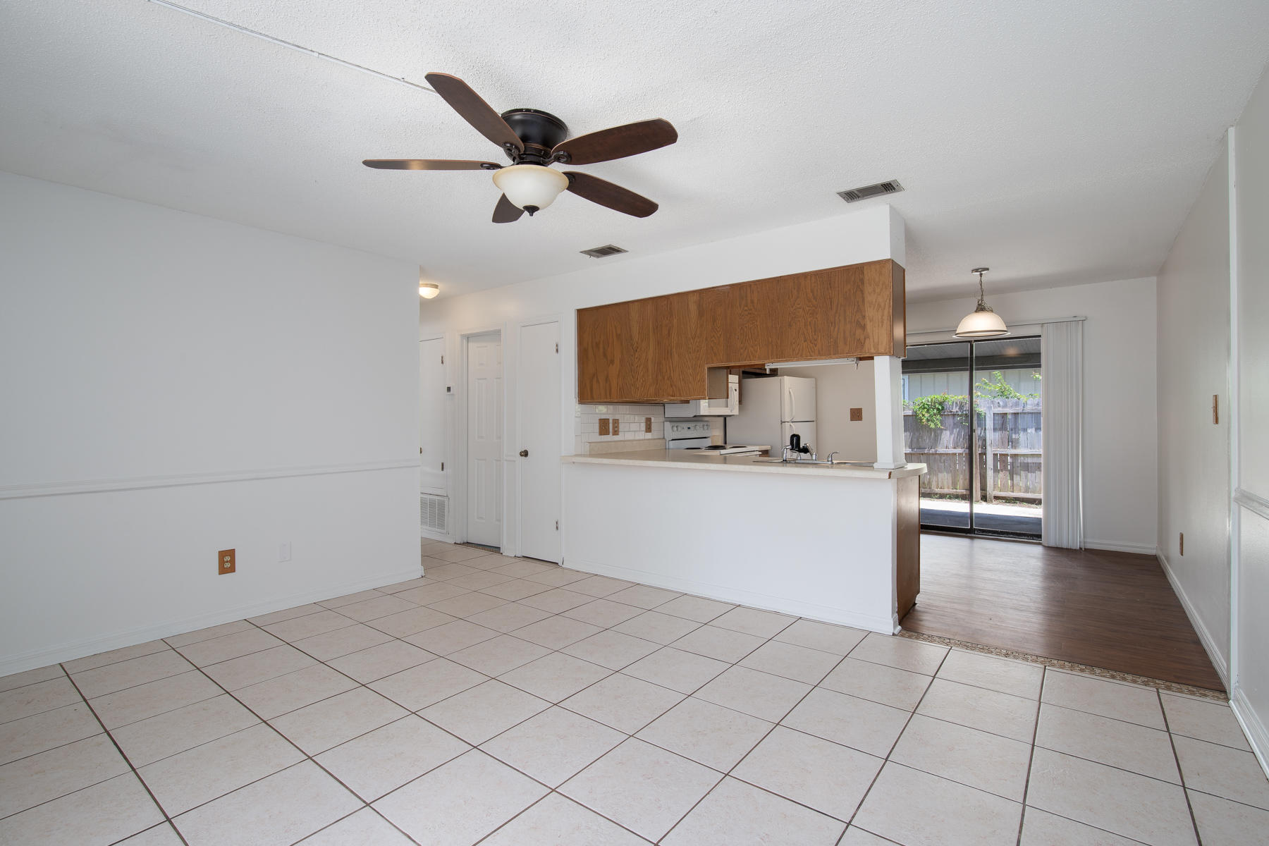 PINE MEADOWS 1ST ADDN - Residential