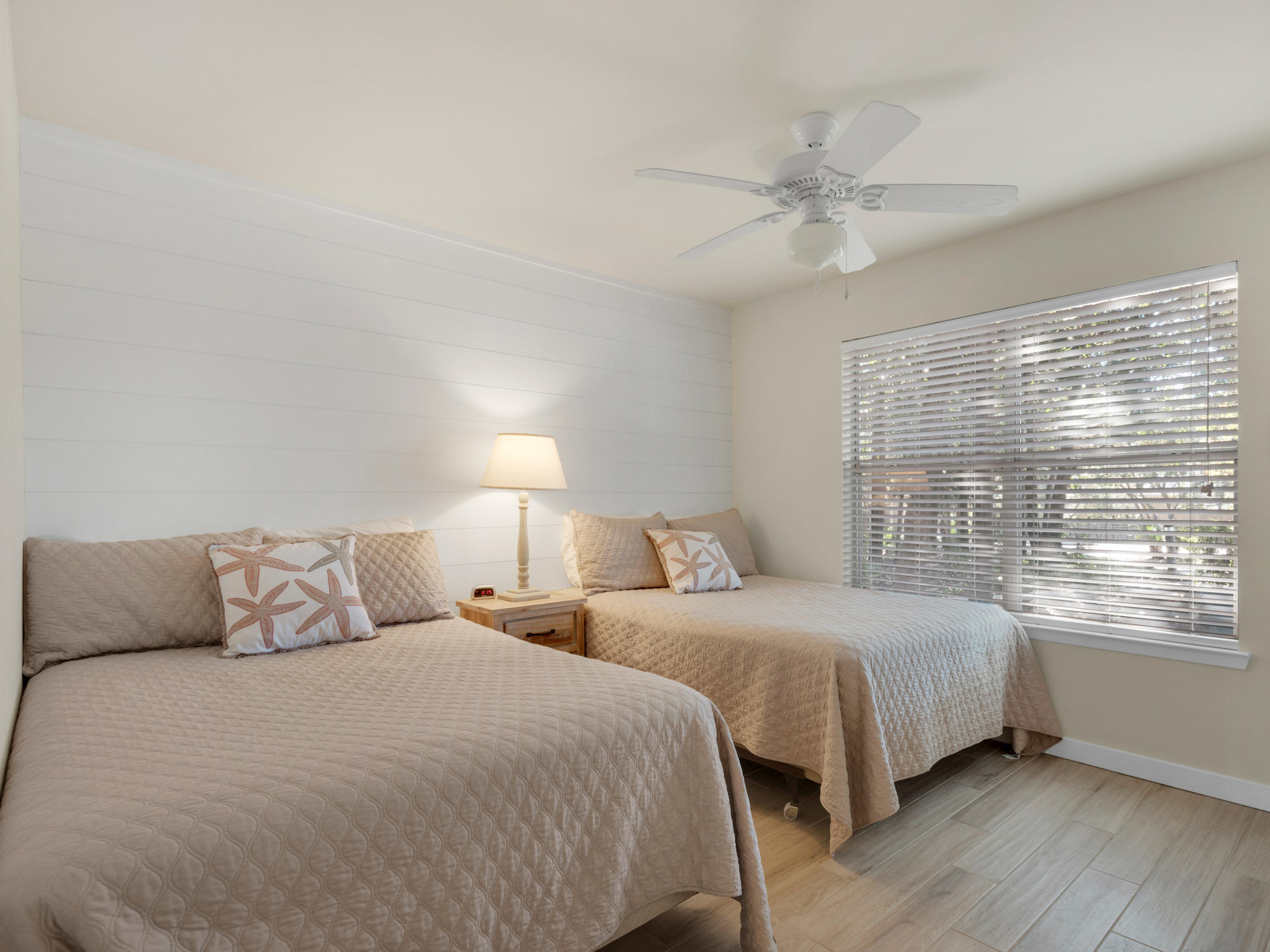 HIDDEN DUNES BEACH COTTAGES 2 - Residential