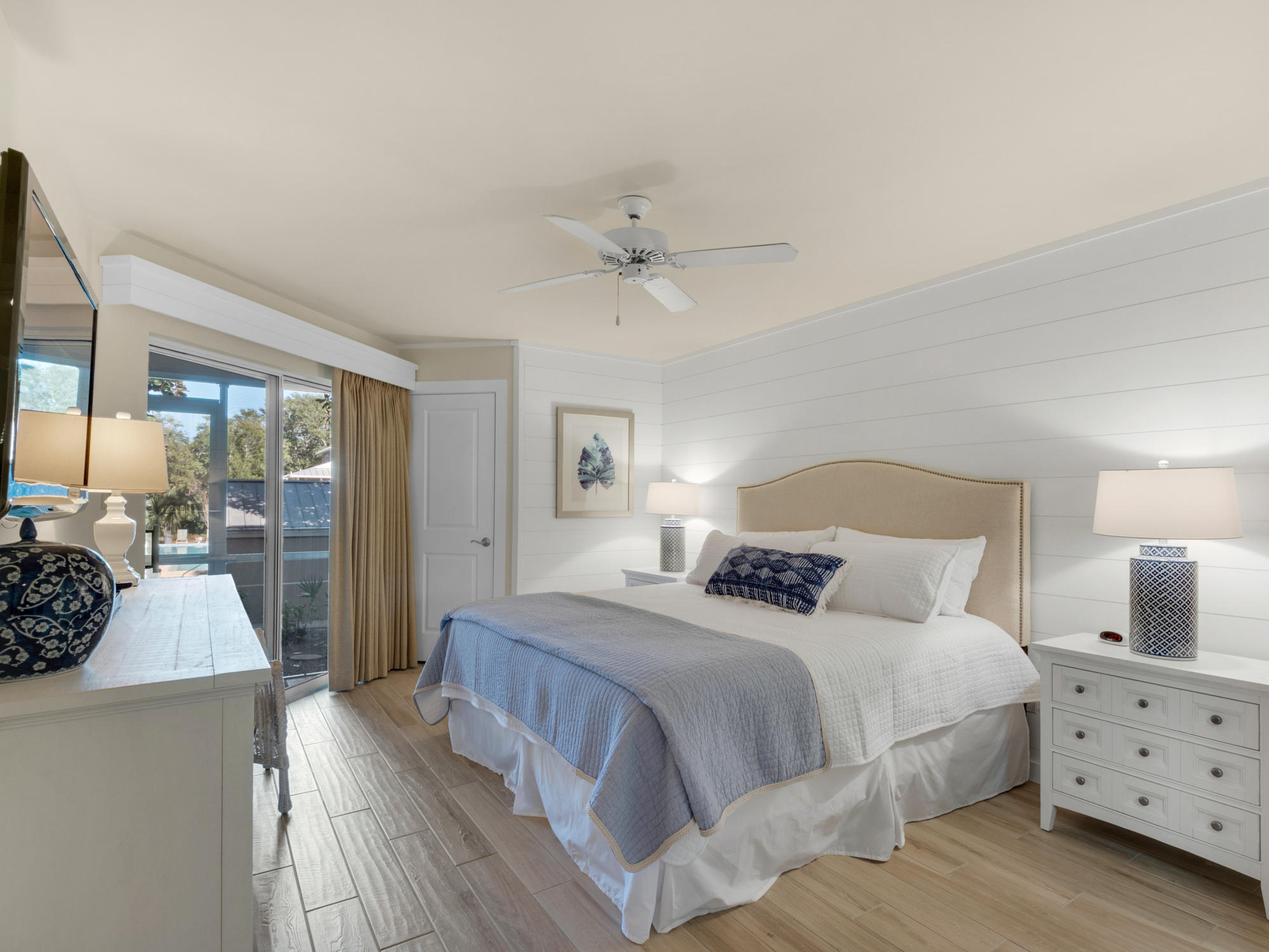 HIDDEN DUNES BEACH COTTAGES 2 - Residential