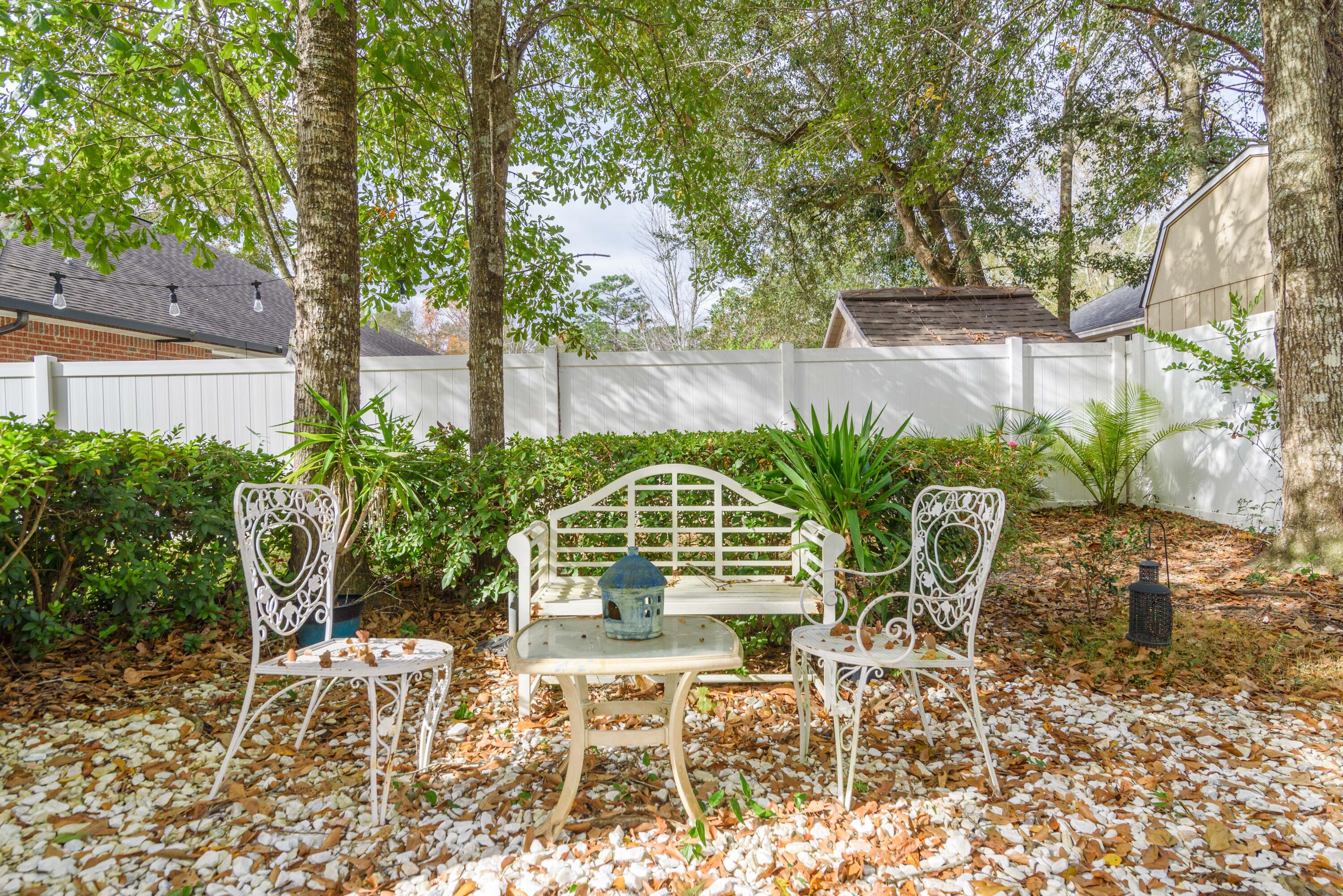 JUNIPER CREEK - Residential