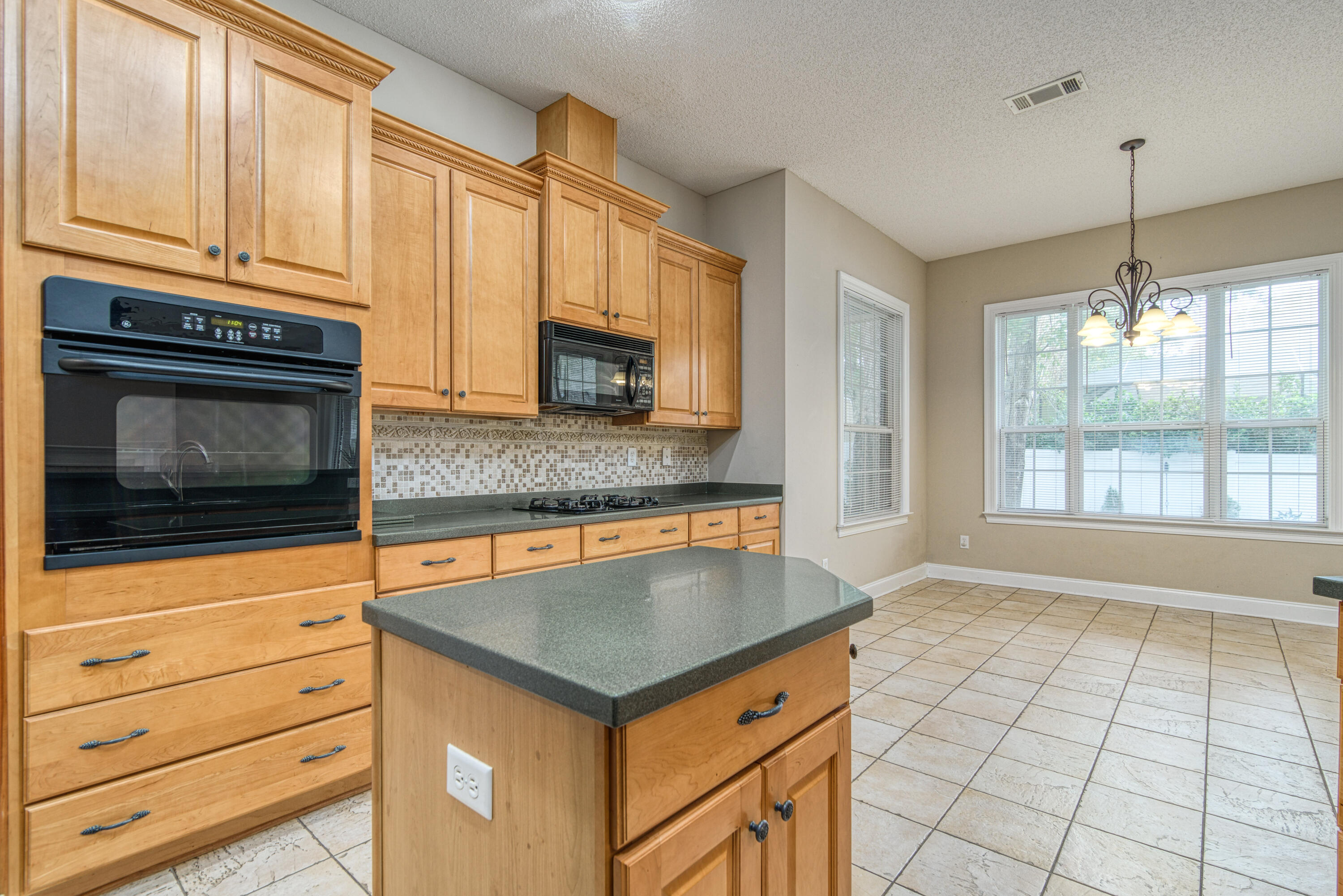 JUNIPER CREEK - Residential
