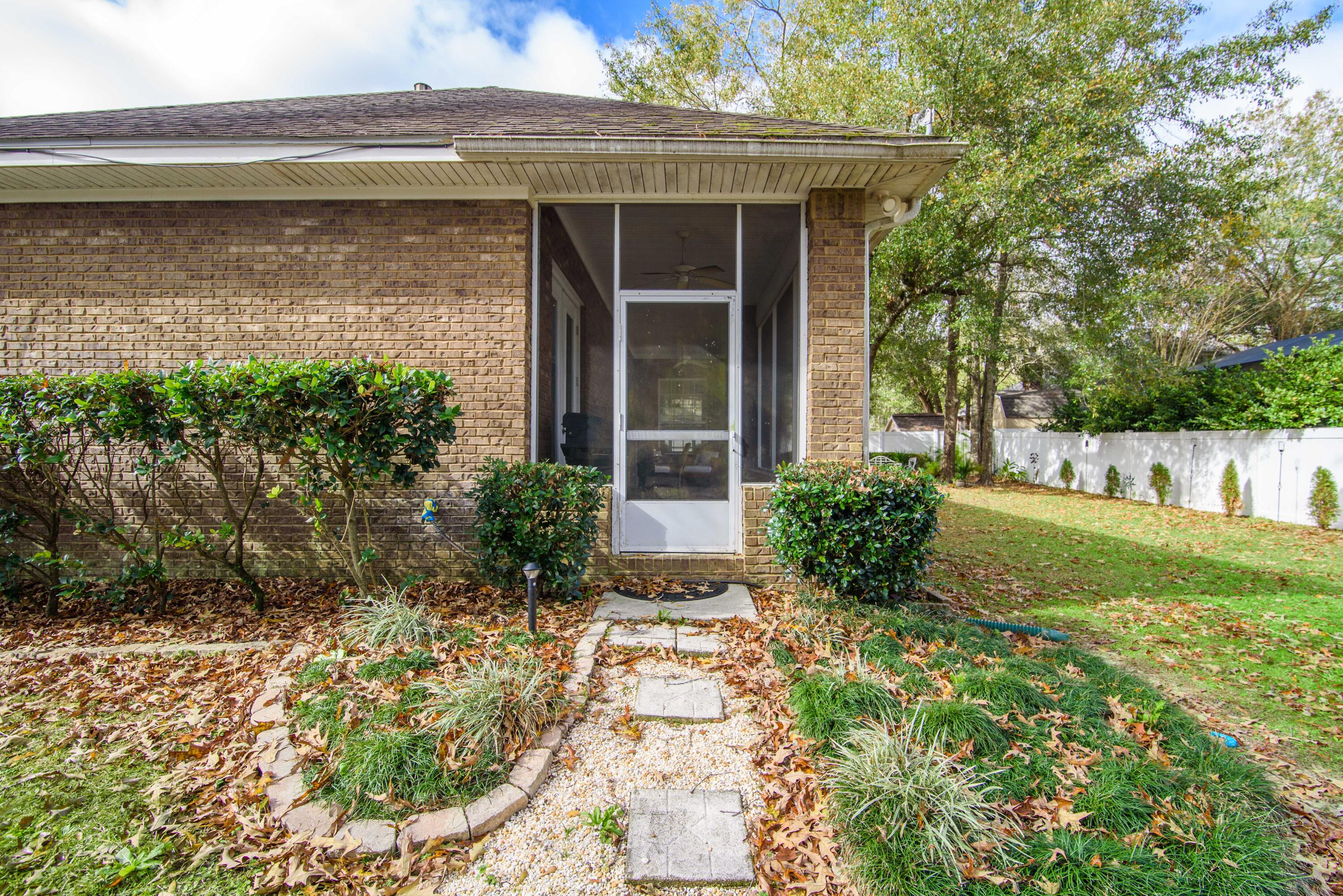 JUNIPER CREEK - Residential