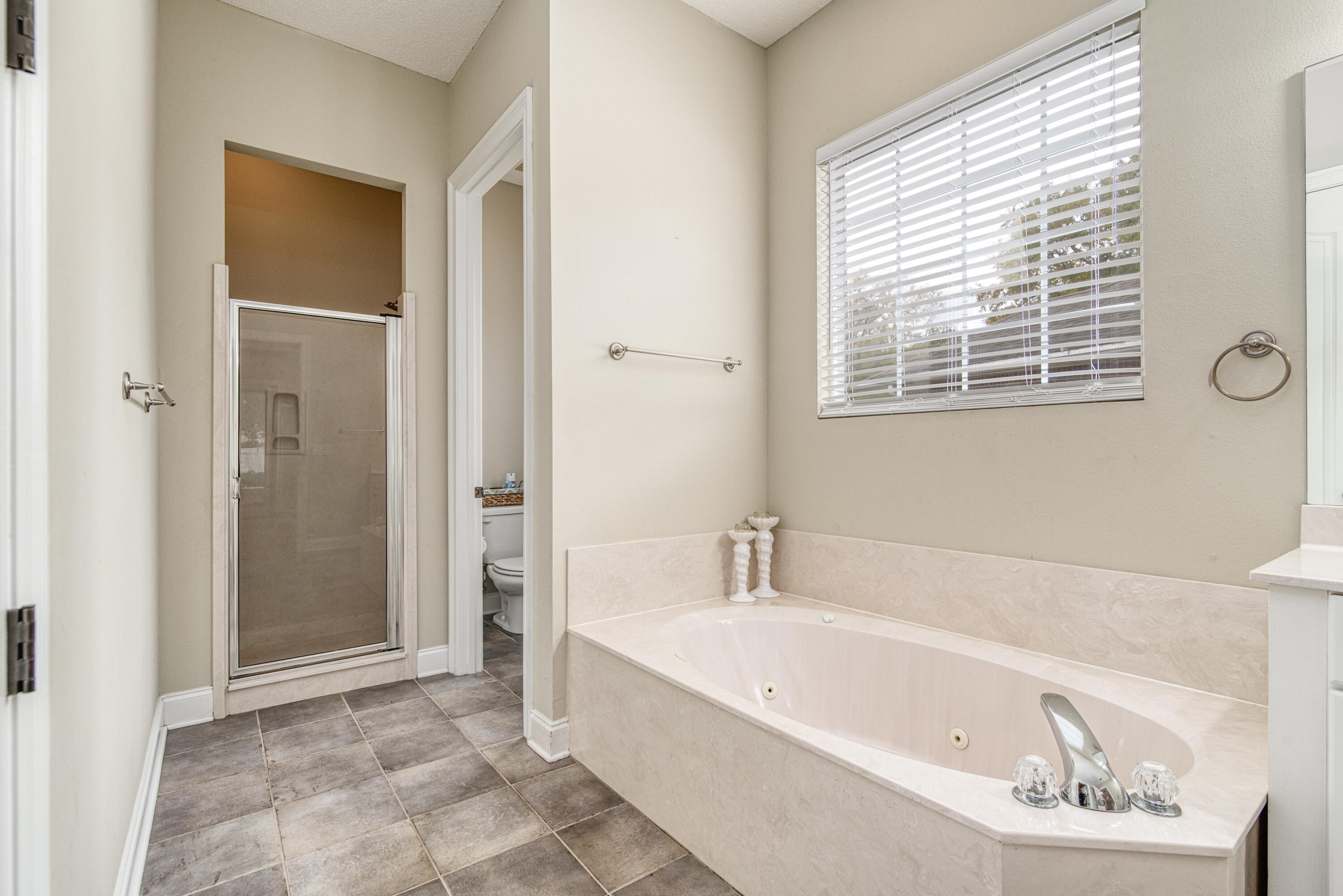 JUNIPER CREEK - Residential