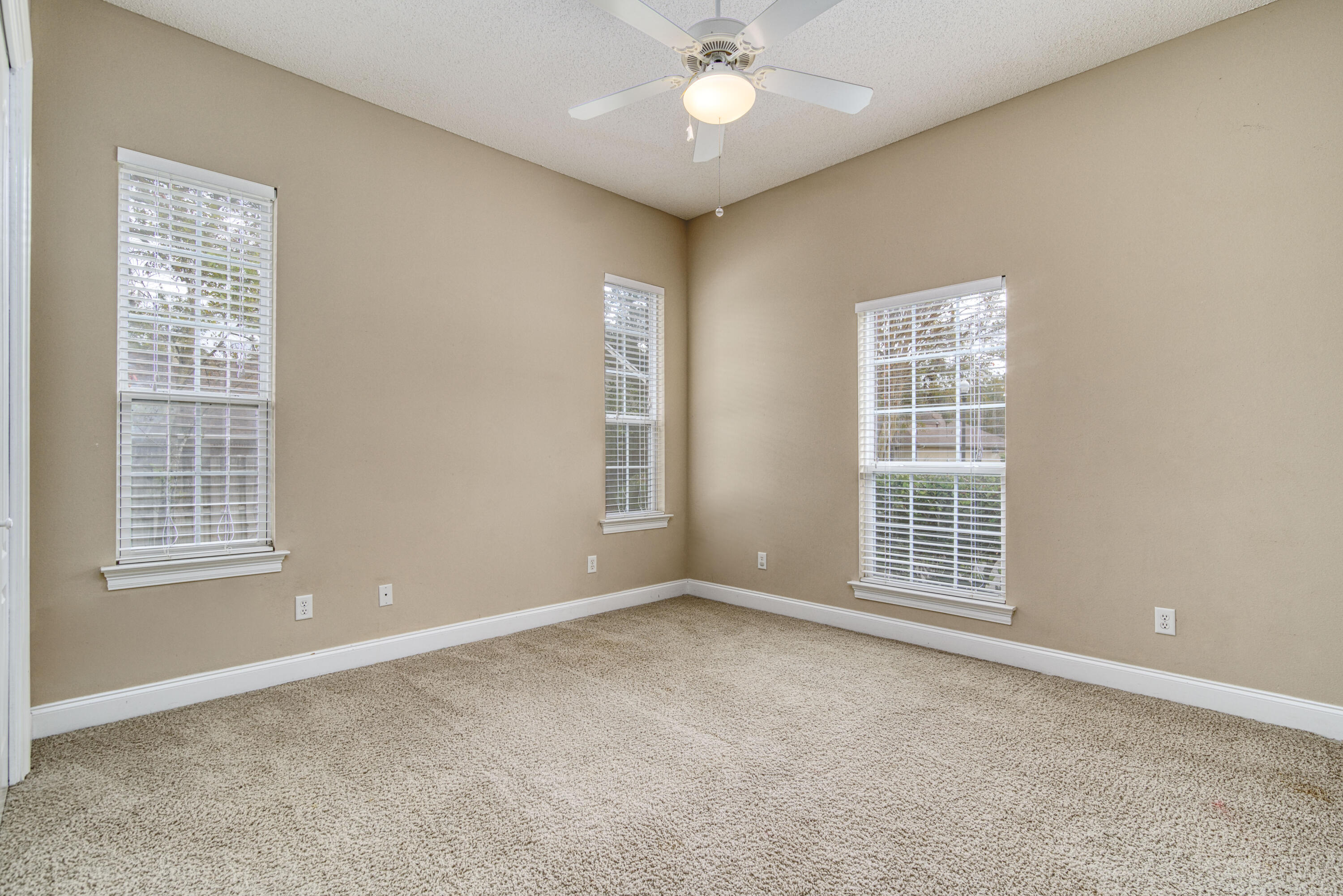 JUNIPER CREEK - Residential