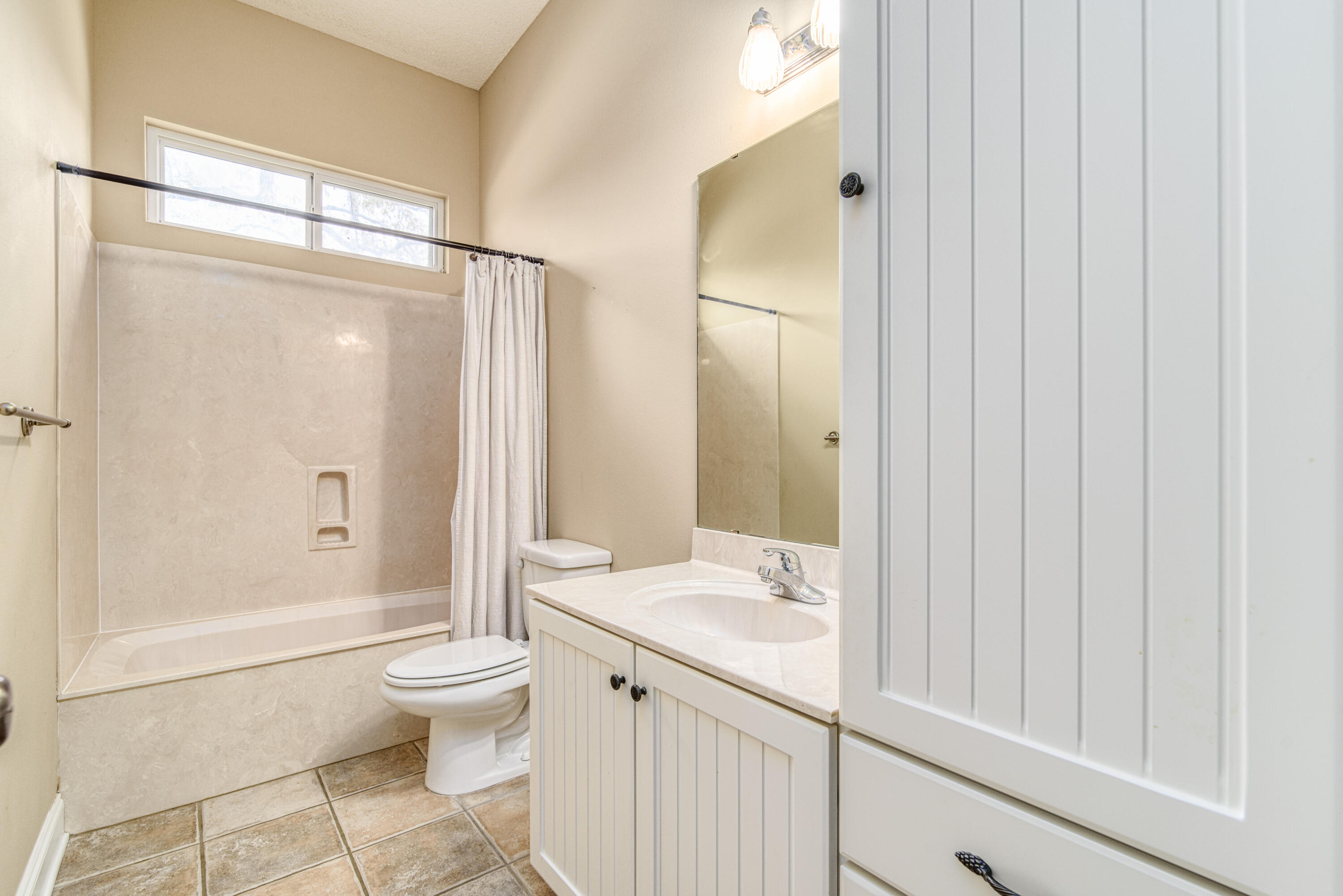 JUNIPER CREEK - Residential