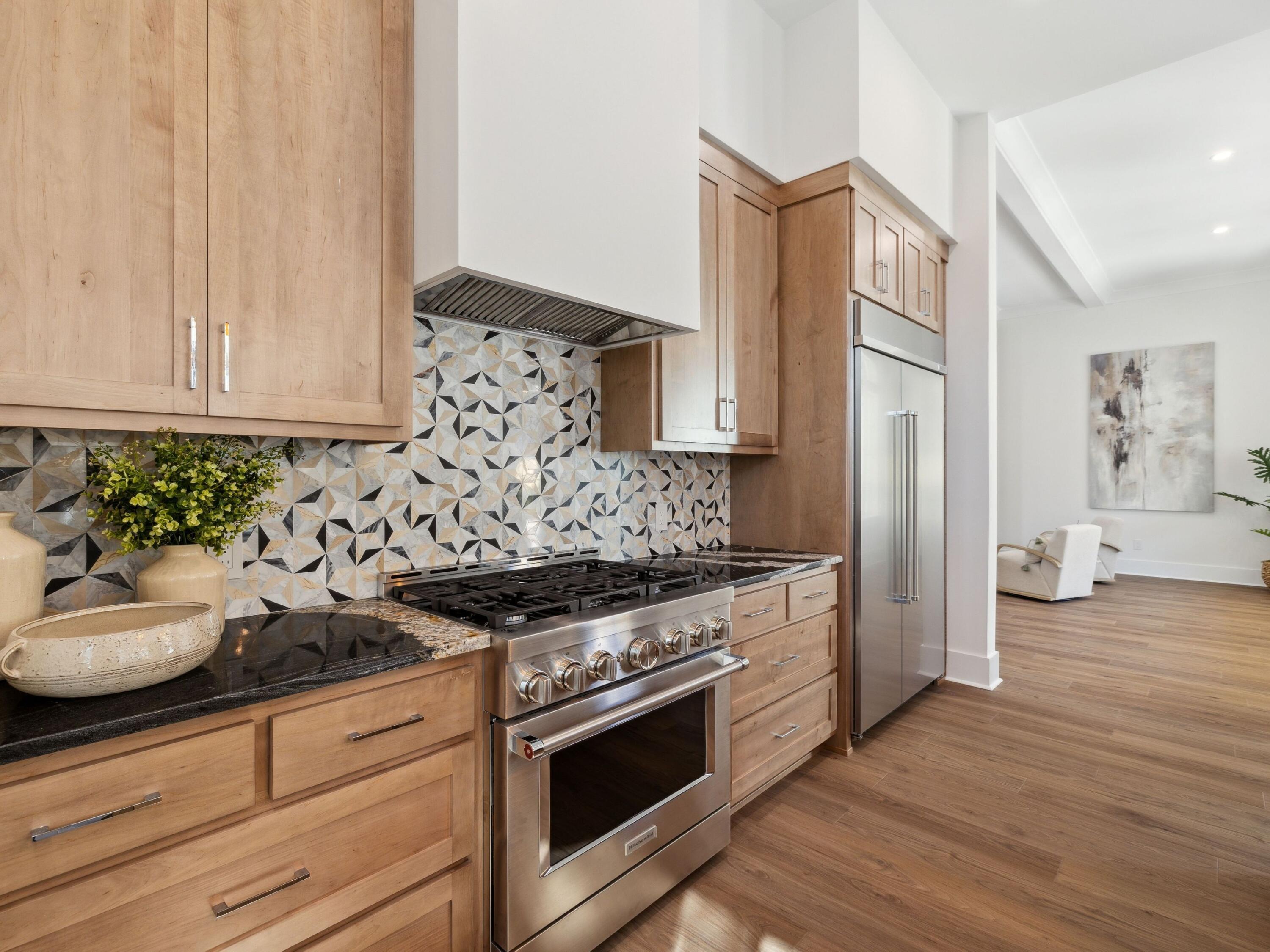 RIVIERA BEACH - Residential