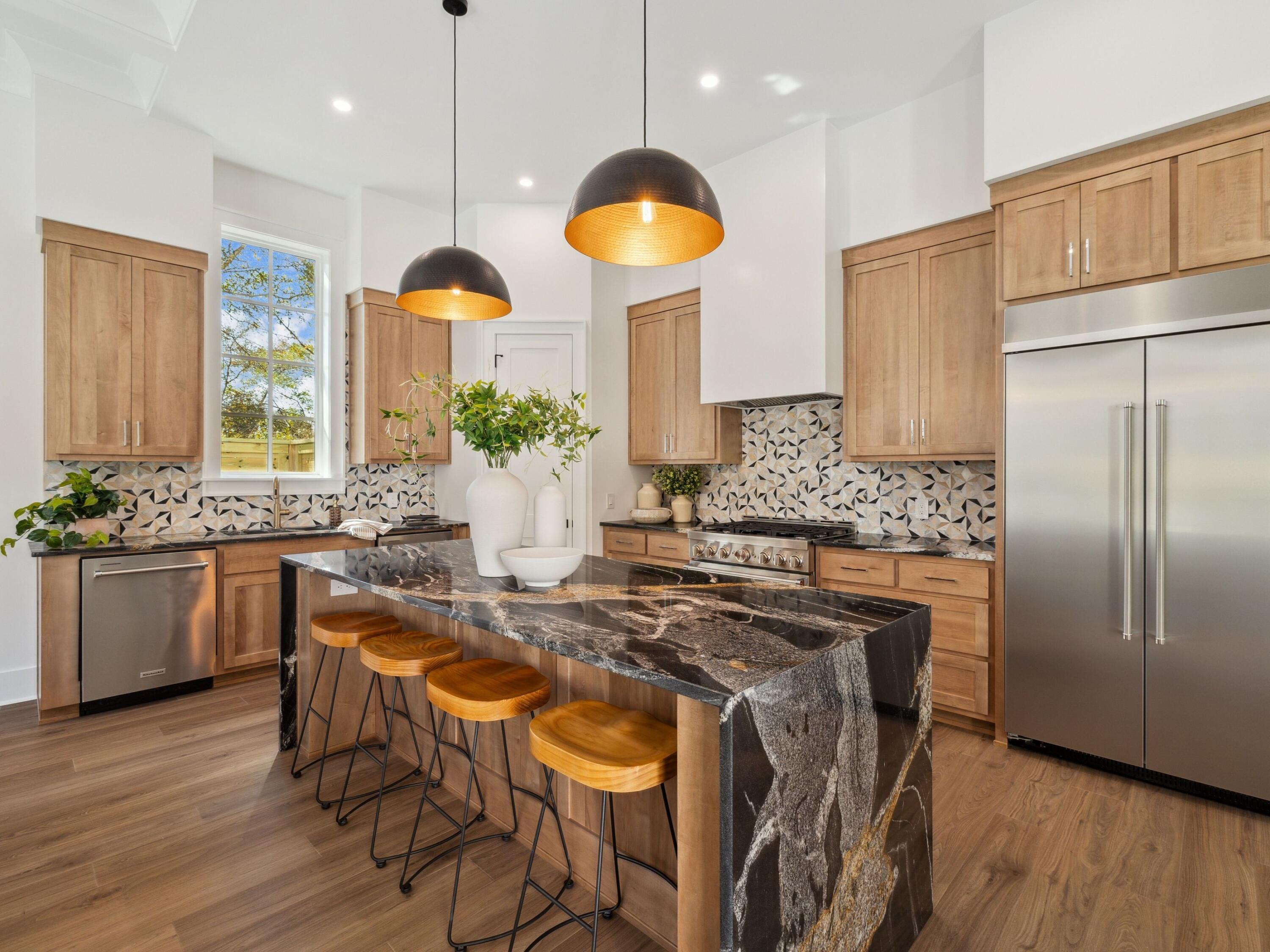 RIVIERA BEACH - Residential