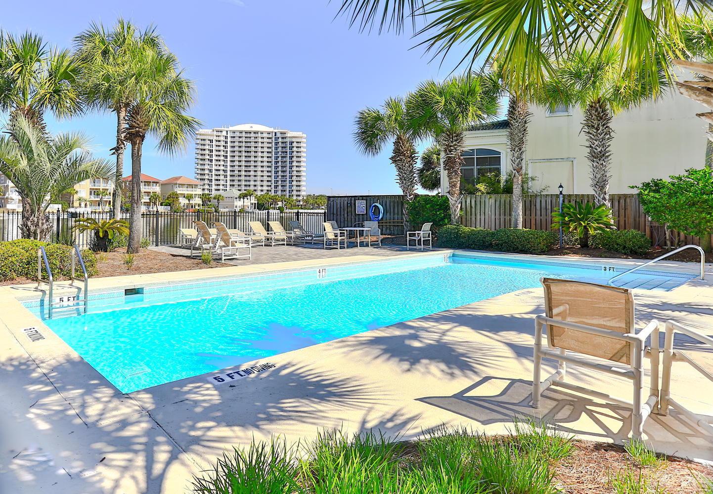 DUNES OF DESTIN - Residential