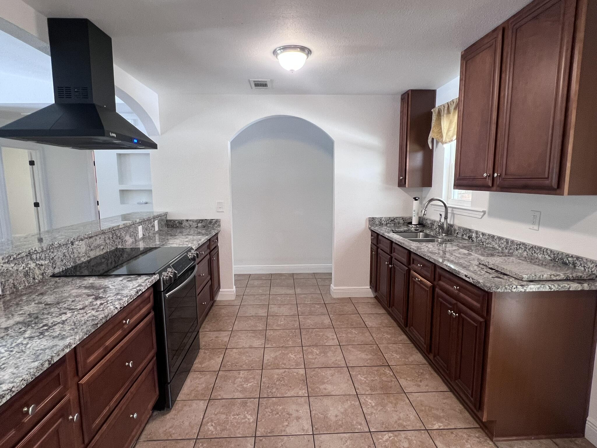METES & BOUNDS - Residential Lease