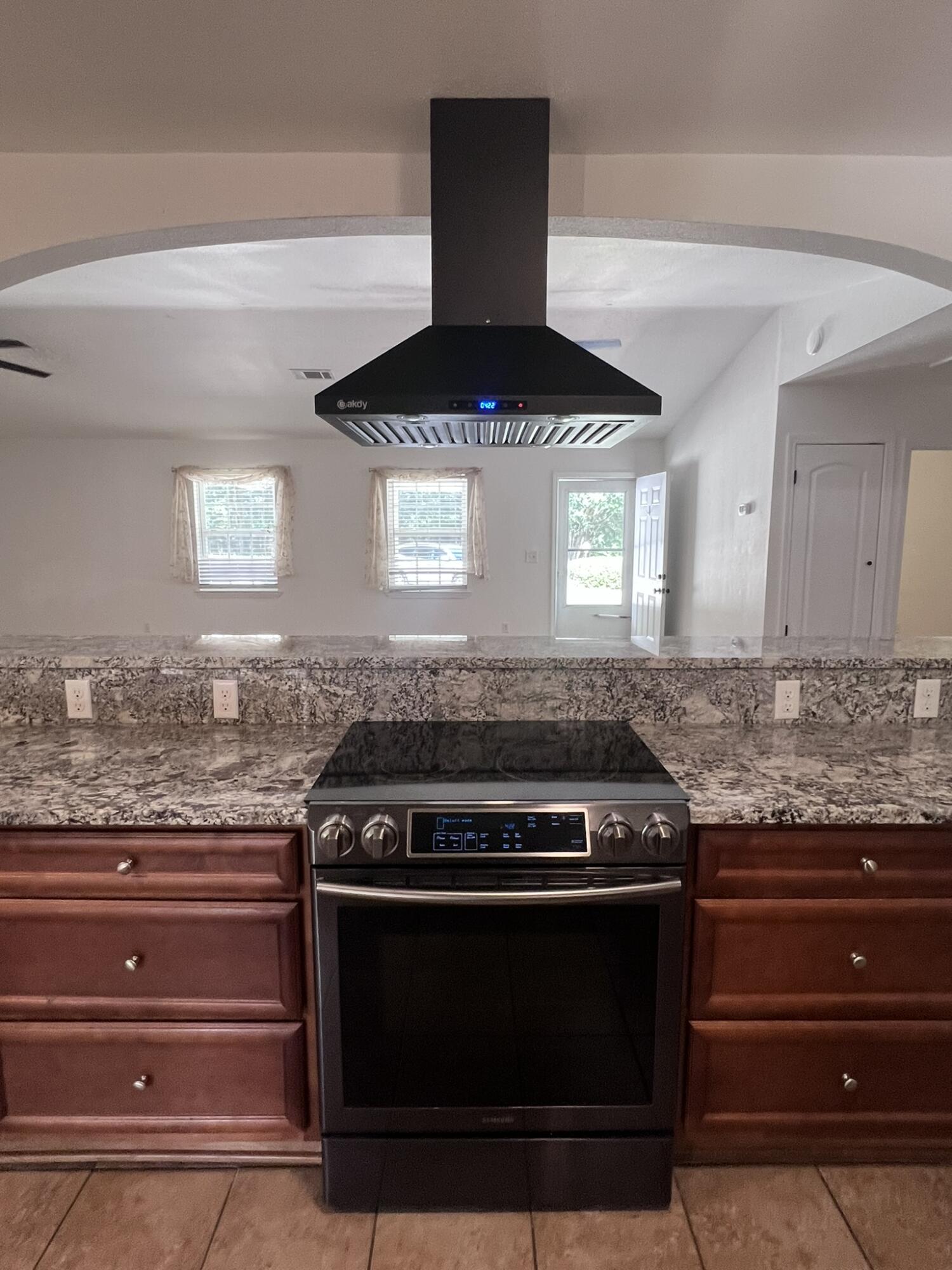 METES & BOUNDS - Residential Lease