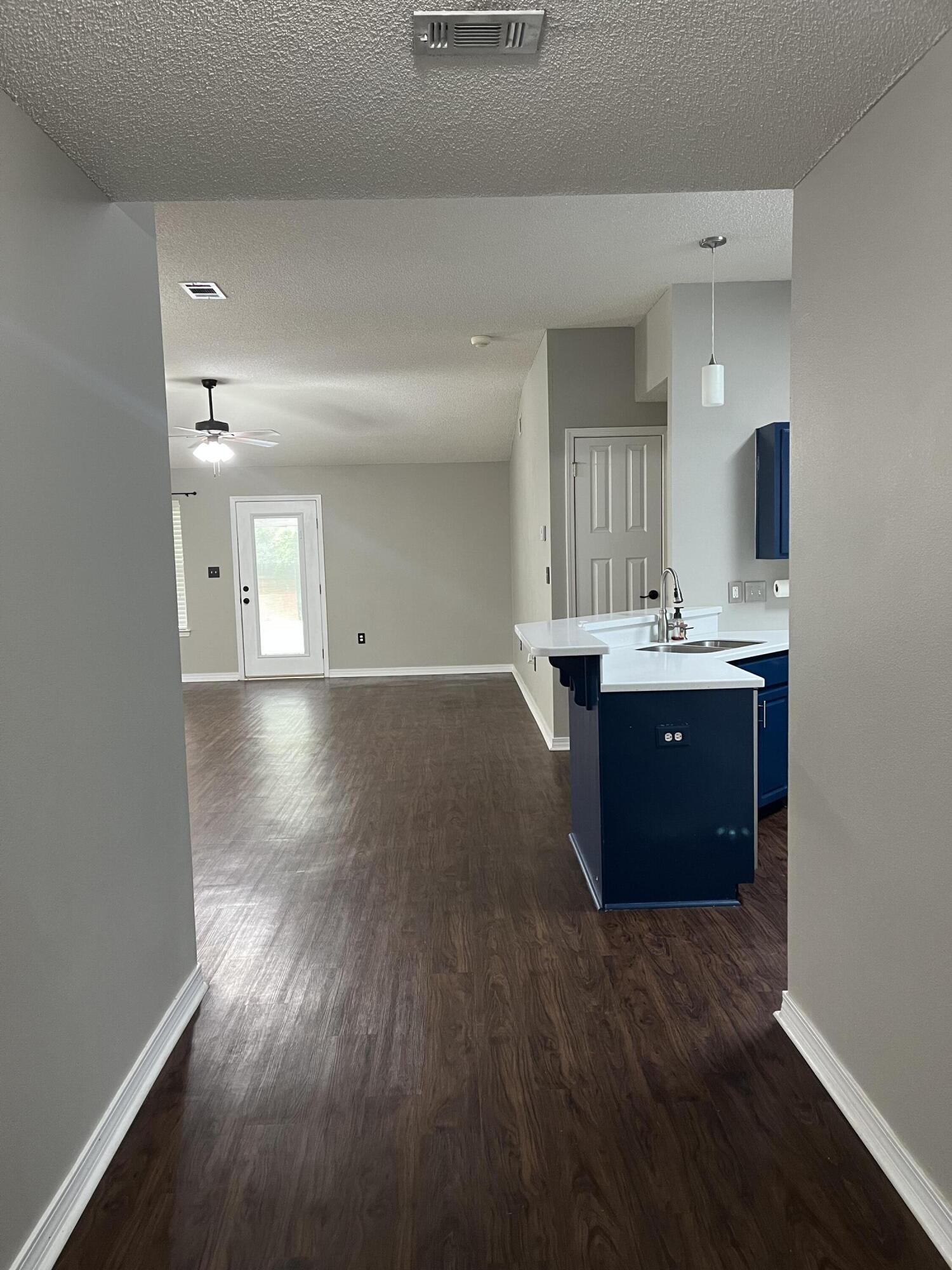 MARSH HARBOR - Residential Lease