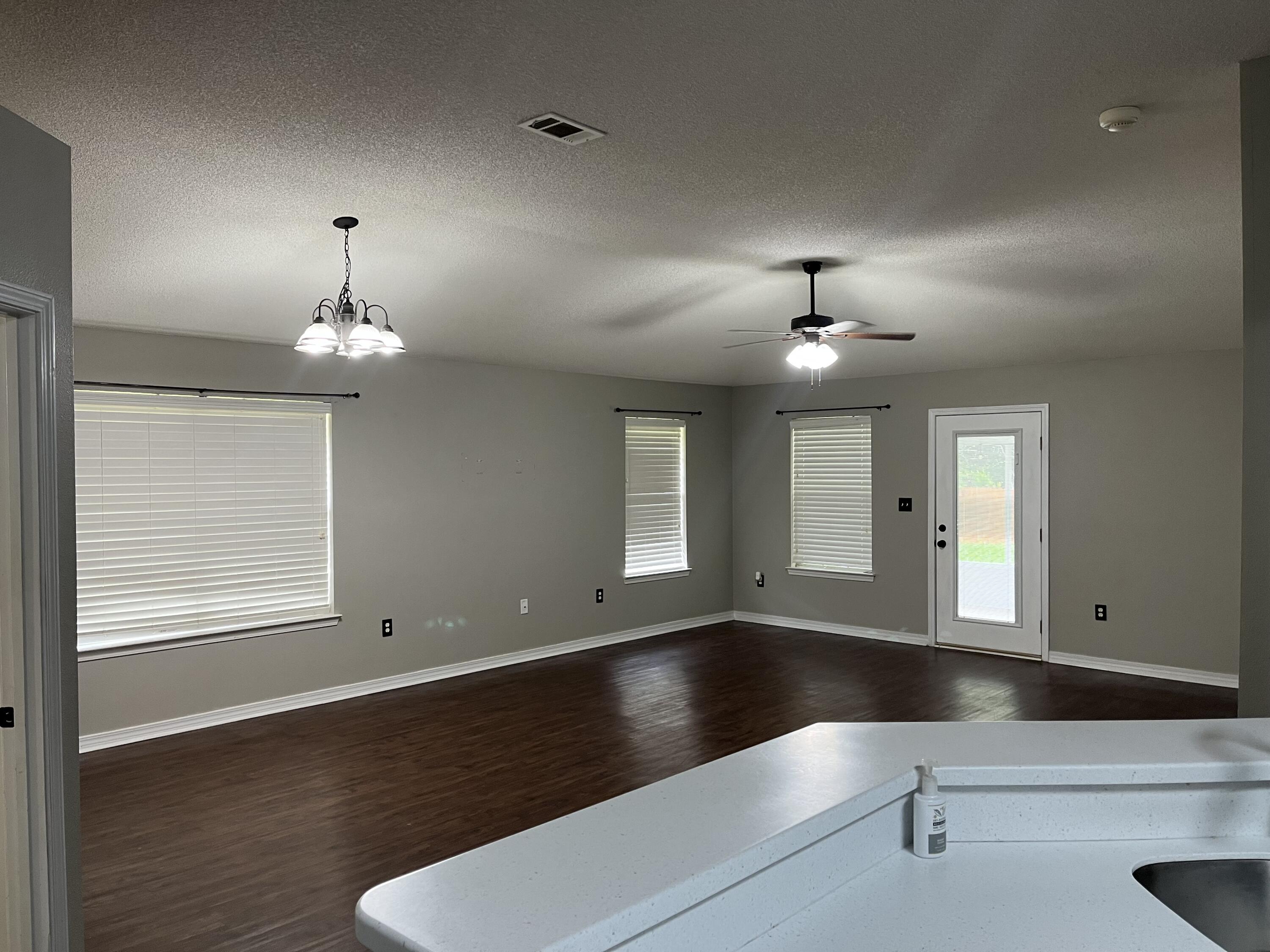 MARSH HARBOR - Residential Lease