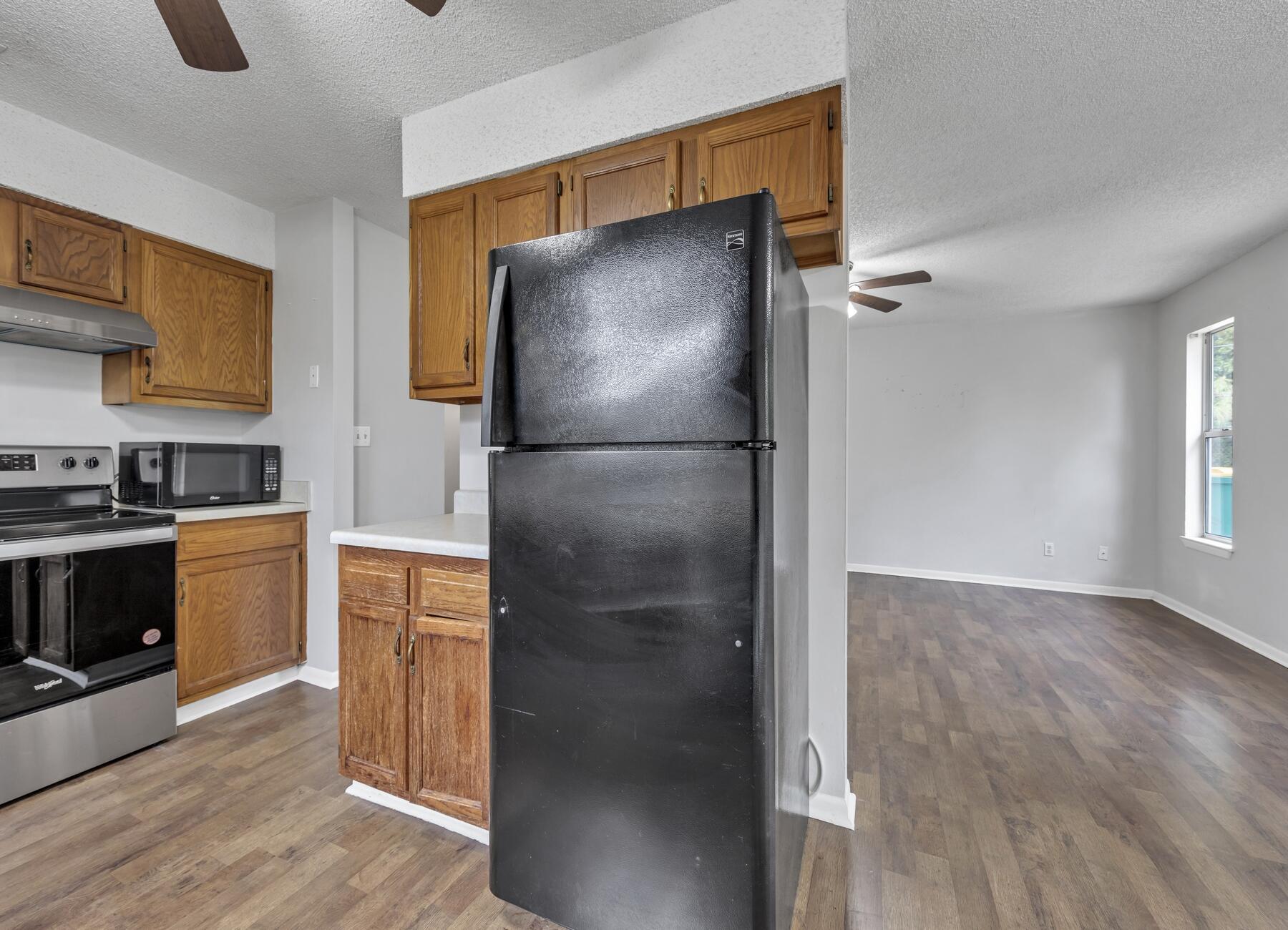 CASA LOMA S/D - Residential Lease