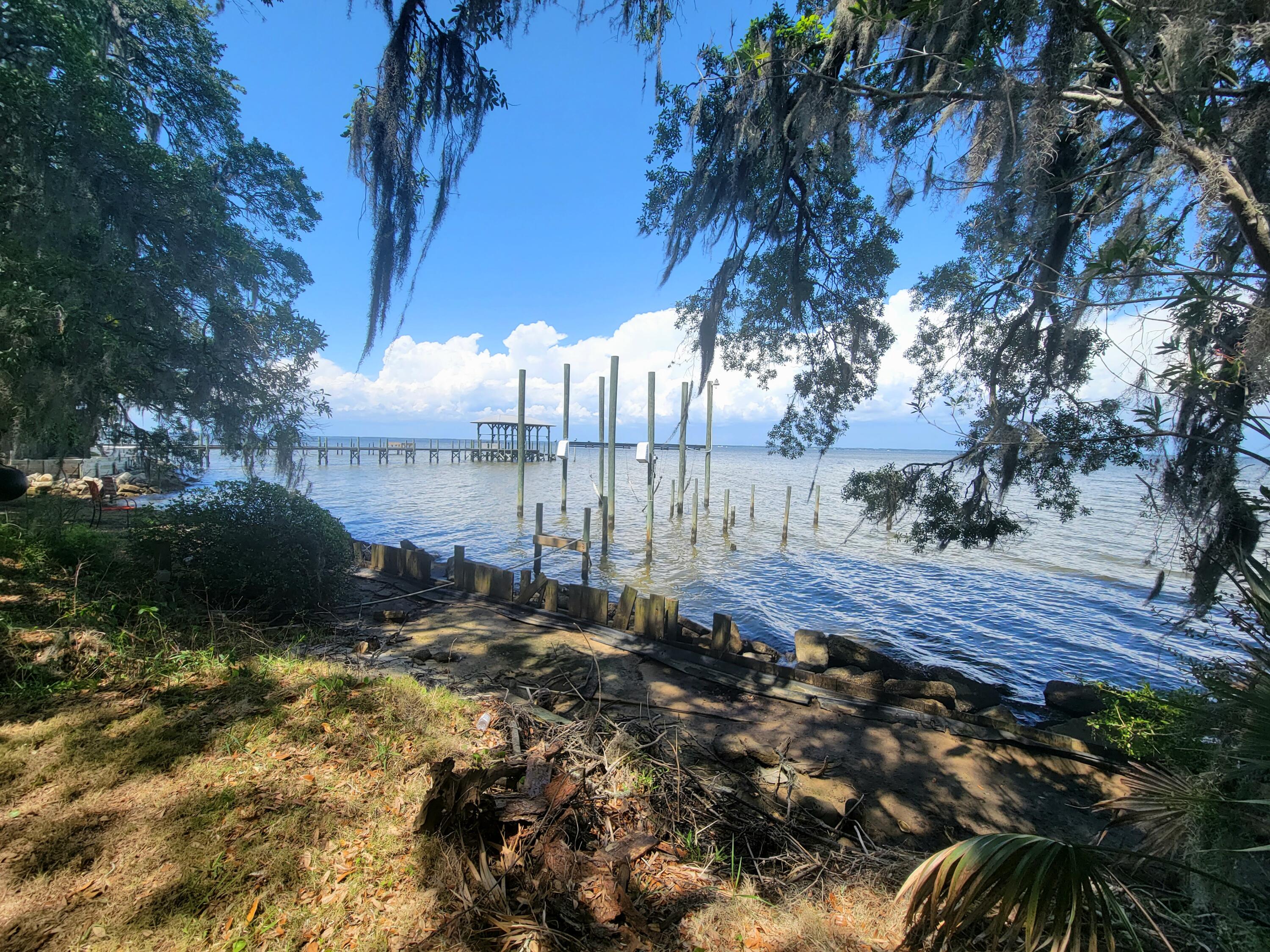 Metes and Bounds - Residential