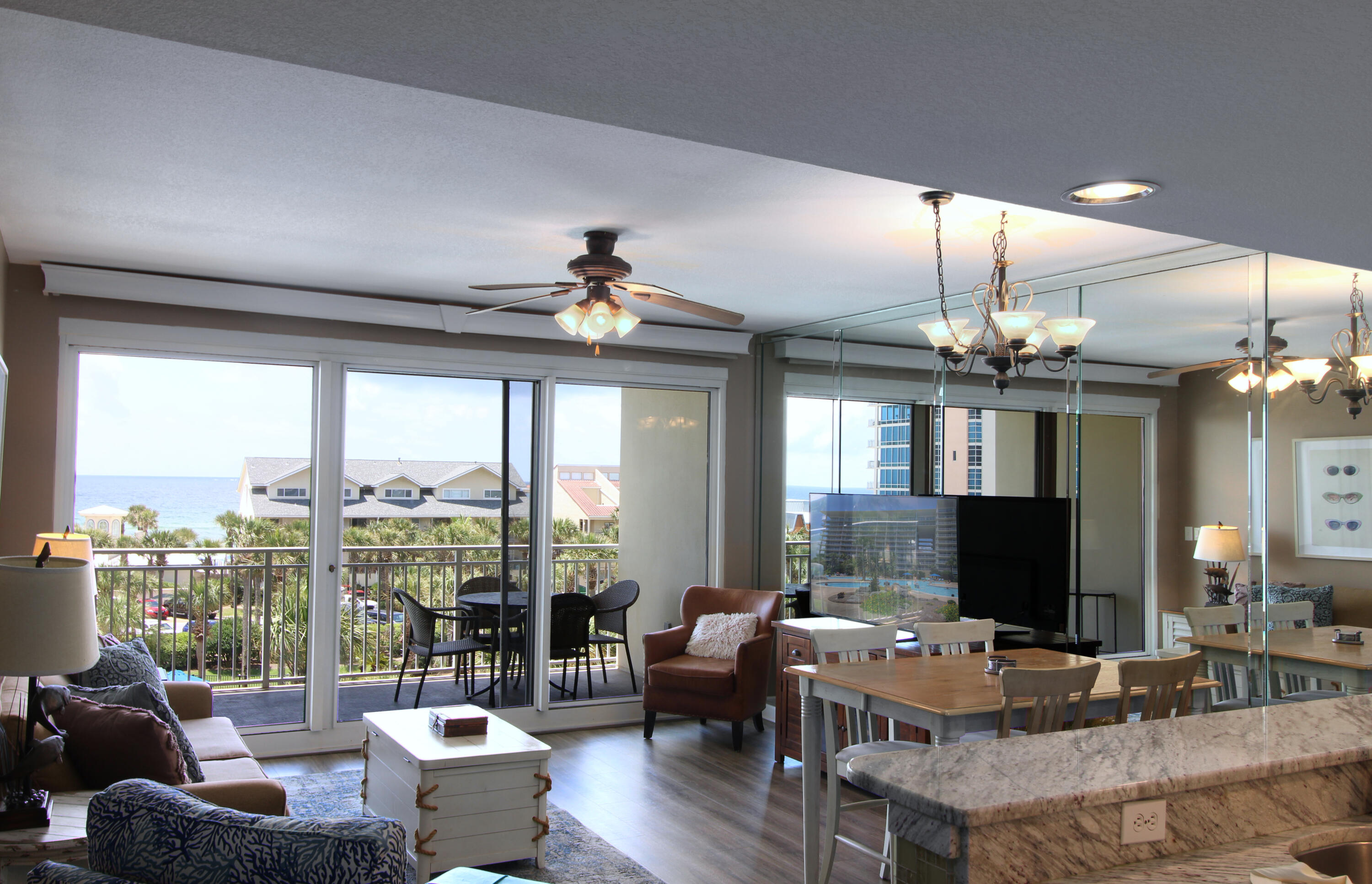 STERLING SHORES - Residential