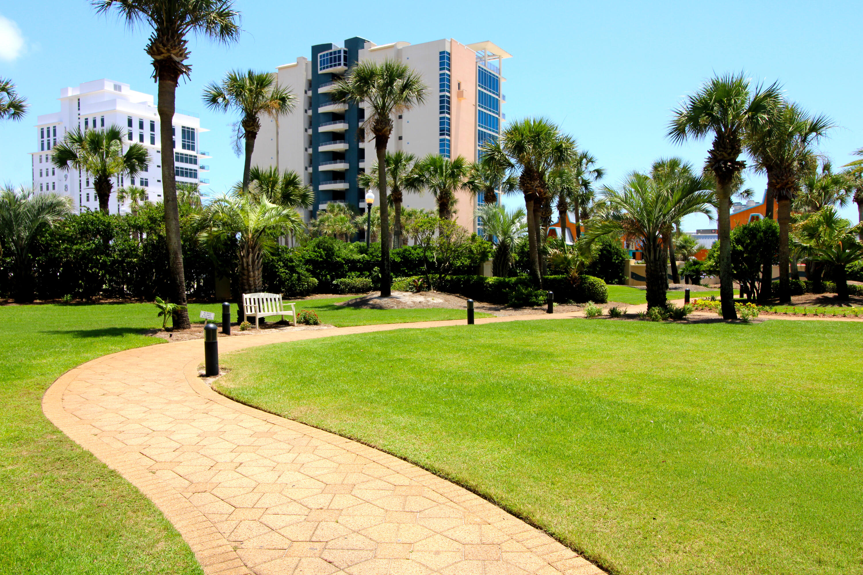 STERLING SHORES - Residential